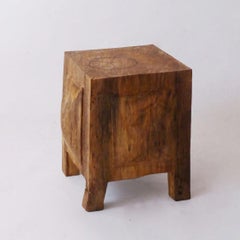 Hiroyuki Nishimura Tavolino scultoreo Sgabello Cubo M1