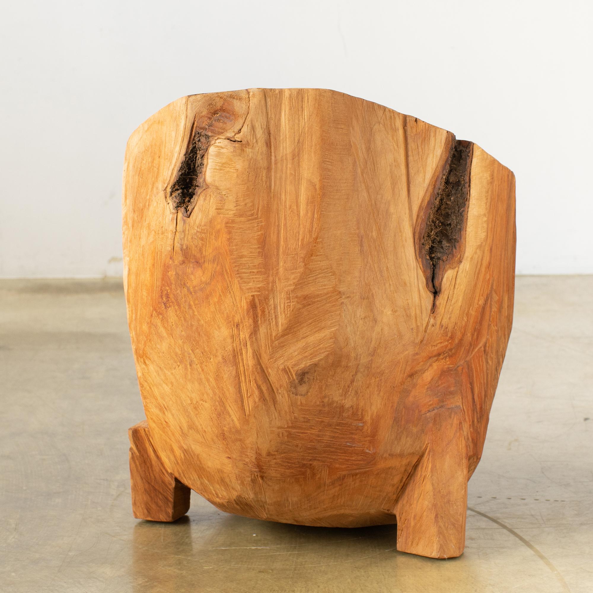 Escultura Hiroyuki Nishimura Revistero Glamping Estilo Tribal Tallado a mano en venta
