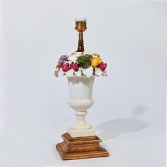 Hispania CH. Mid-Century Modern ceramic table lamp, Spain, 1940s