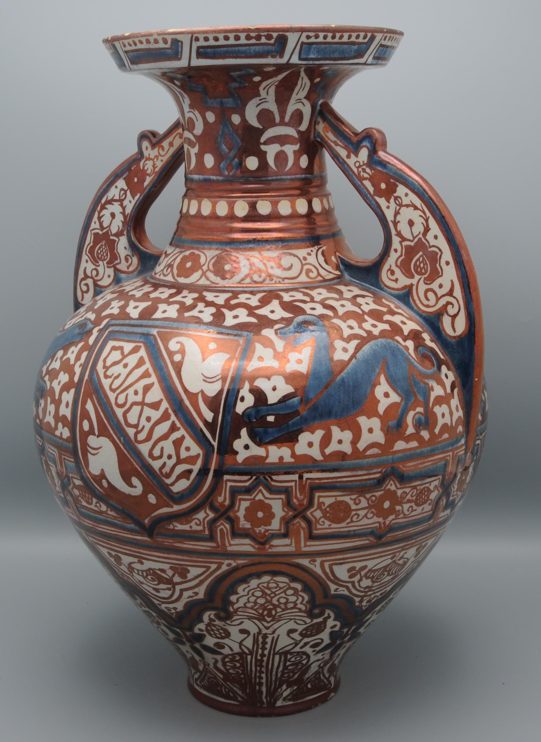 Hispano Moresque Lüsterware Alhambra-Vase – Valencia, frühes 20. Jahrhundert im Zustand „Gut“ im Angebot in DELFT, NL