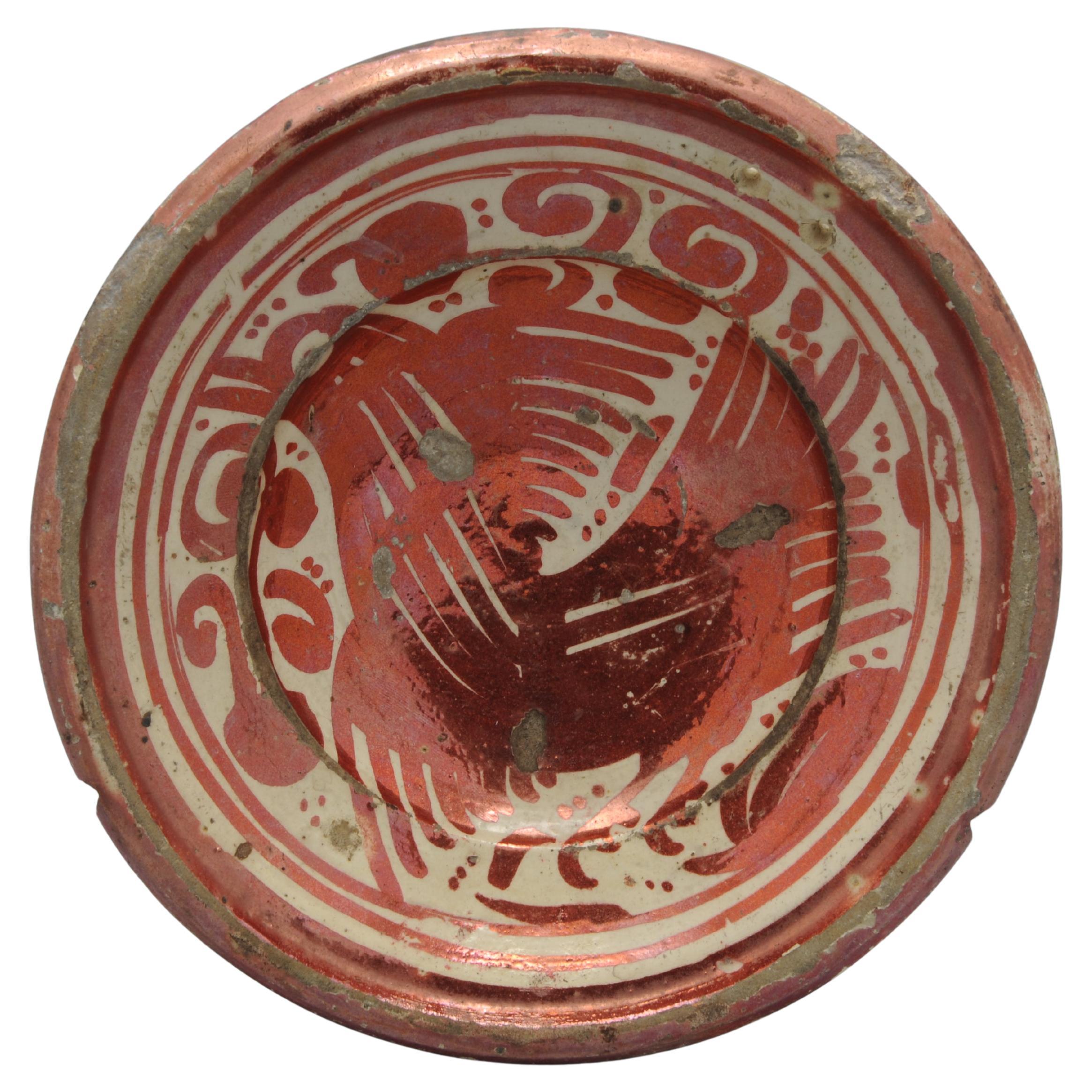 Plat en céramique lustrée hispano moresque - 17e siècle, Manises