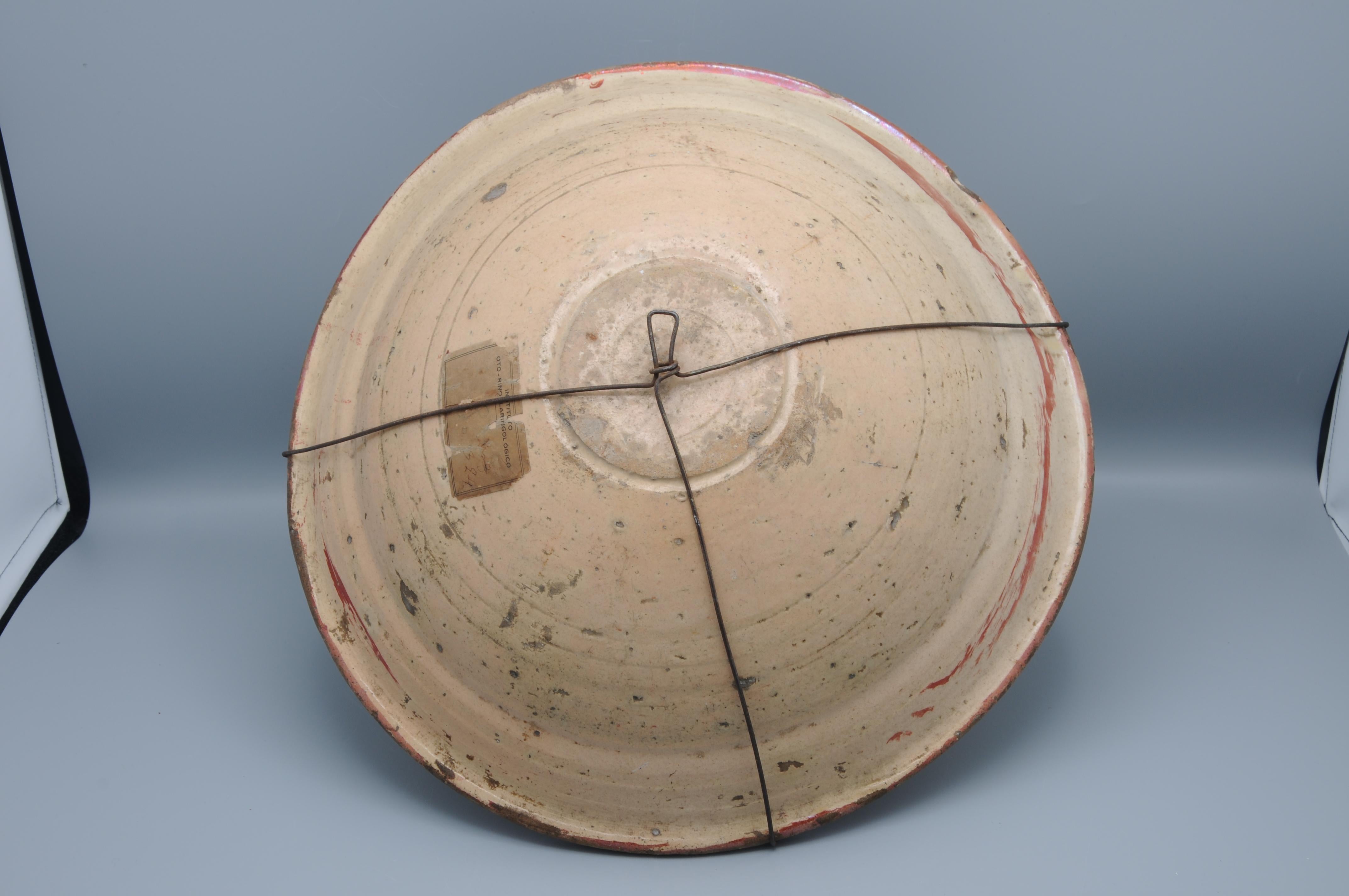 Grand plat en faïence lustrée Hispano Moresque - ca 1700, Manises, Valencia en vente 2