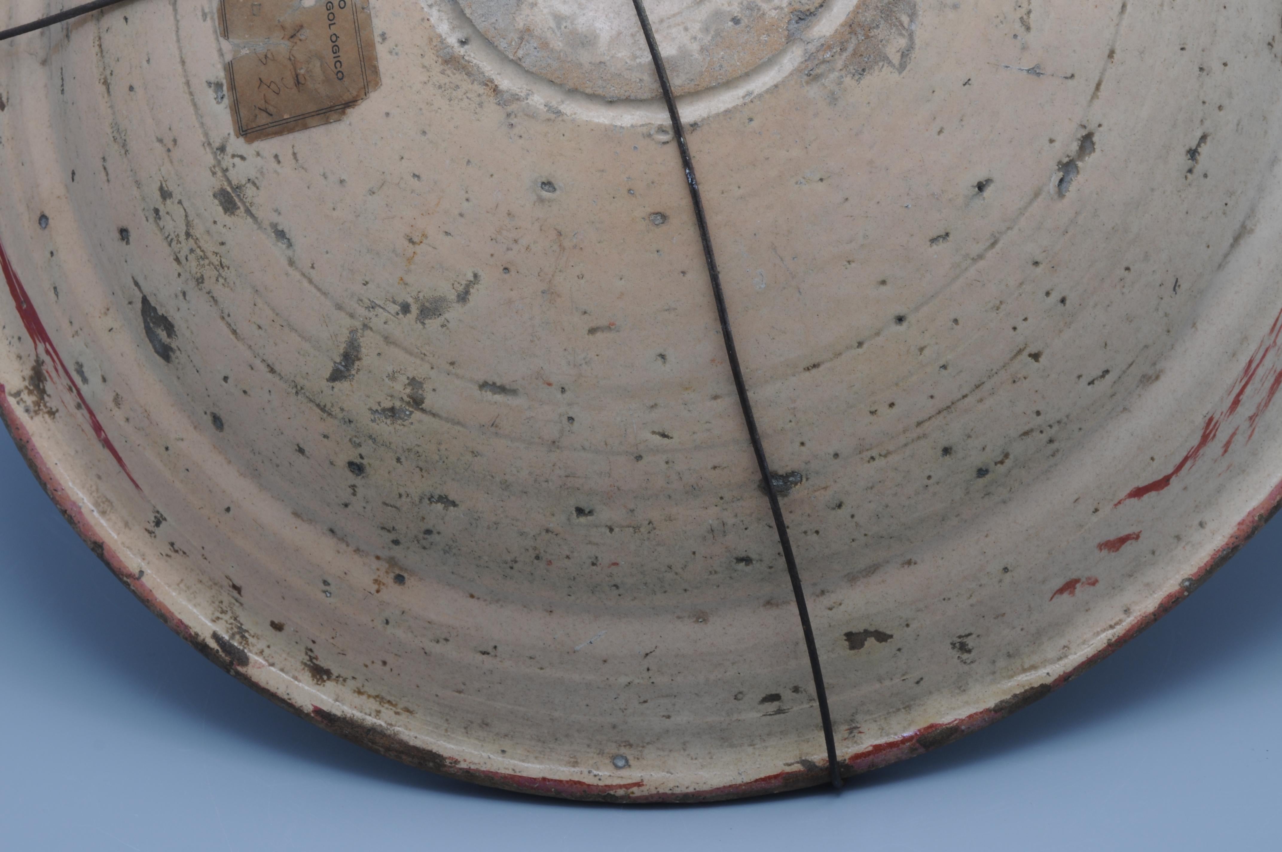 Grand plat en faïence lustrée Hispano Moresque - ca 1700, Manises, Valencia en vente 5