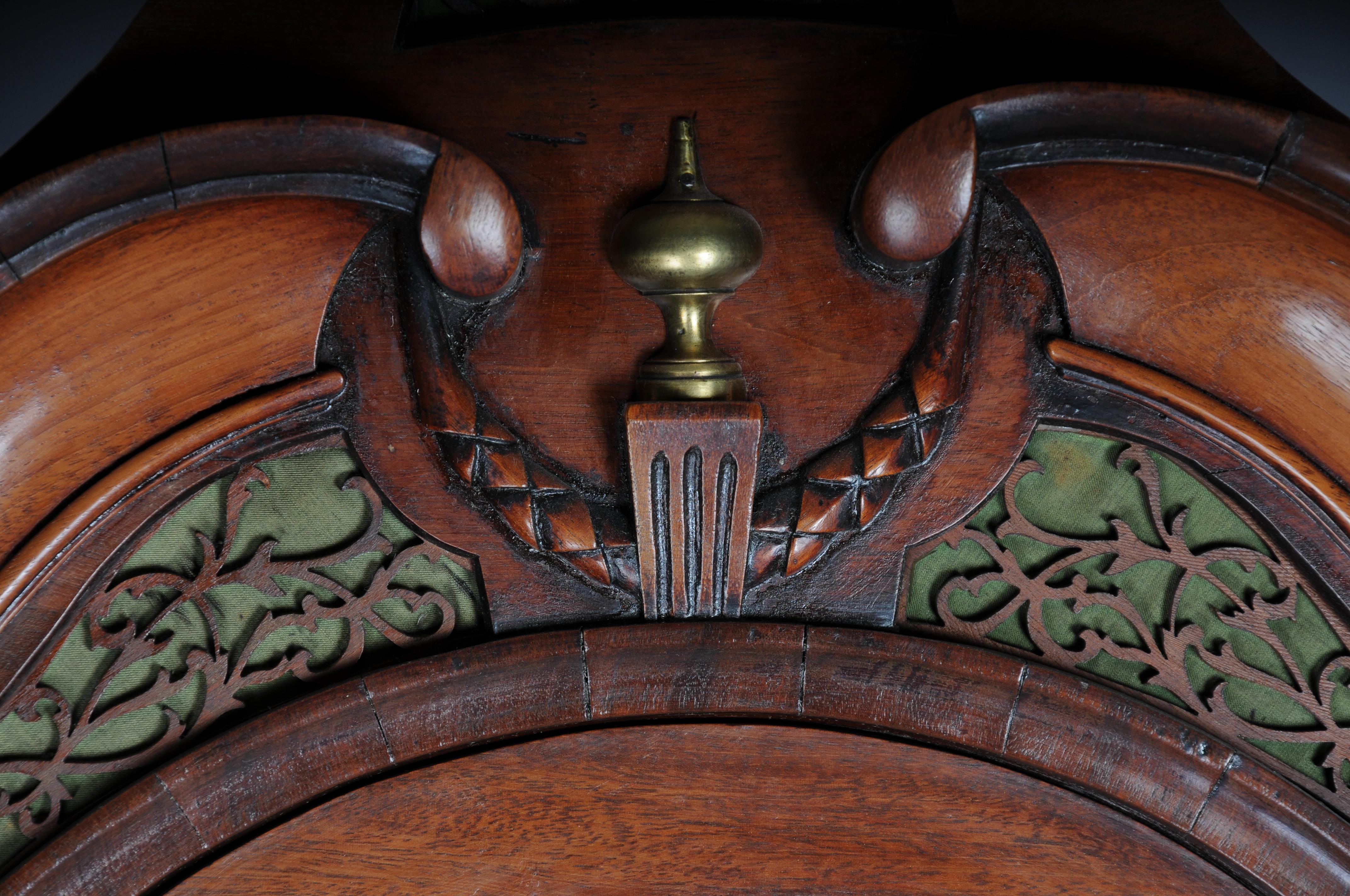 Historic antique English grandfather clock, mahogany, 18th century. For Sale 2