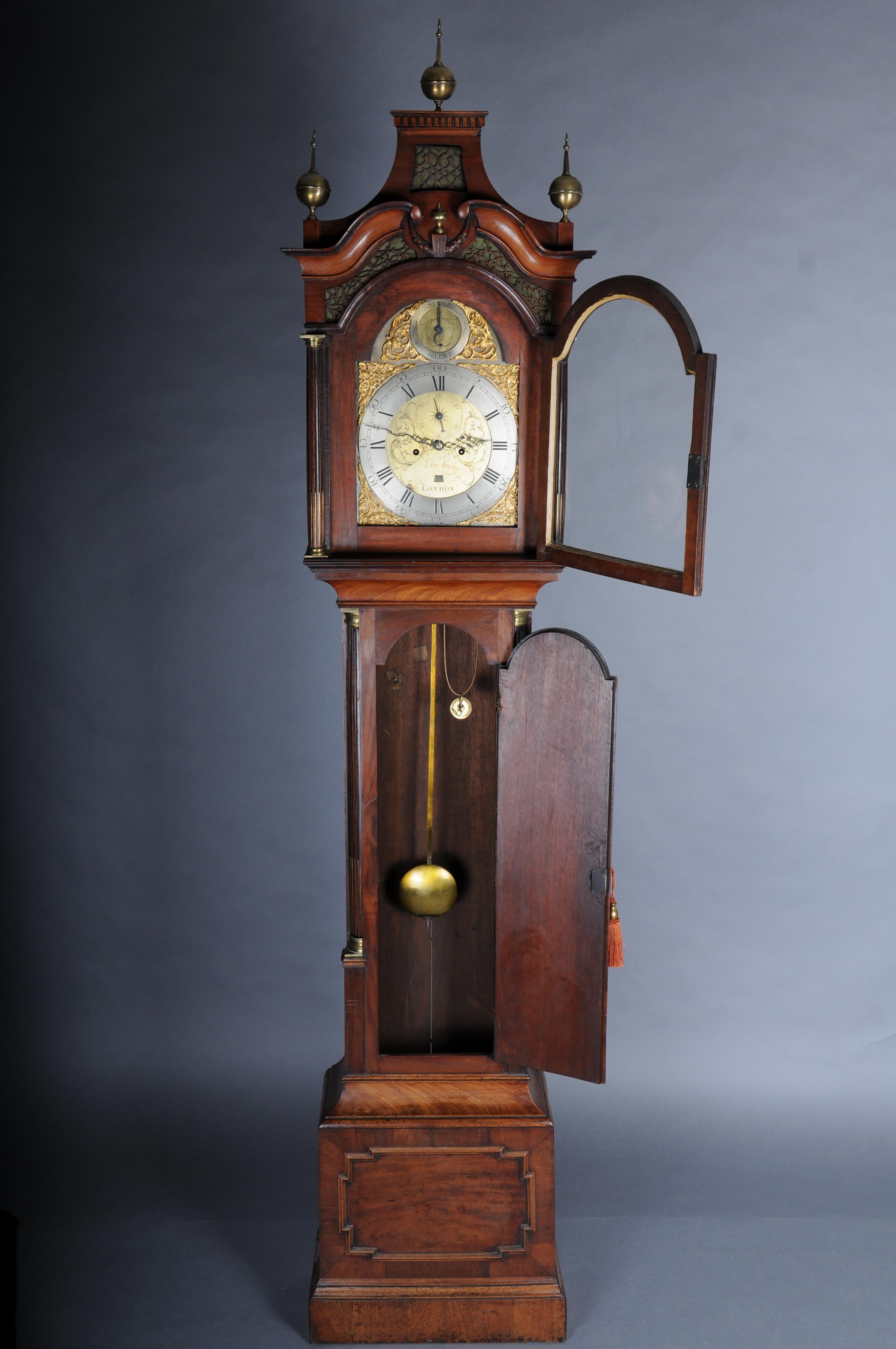 Historic antique English grandfather clock, mahogany, 18th century. For Sale 7