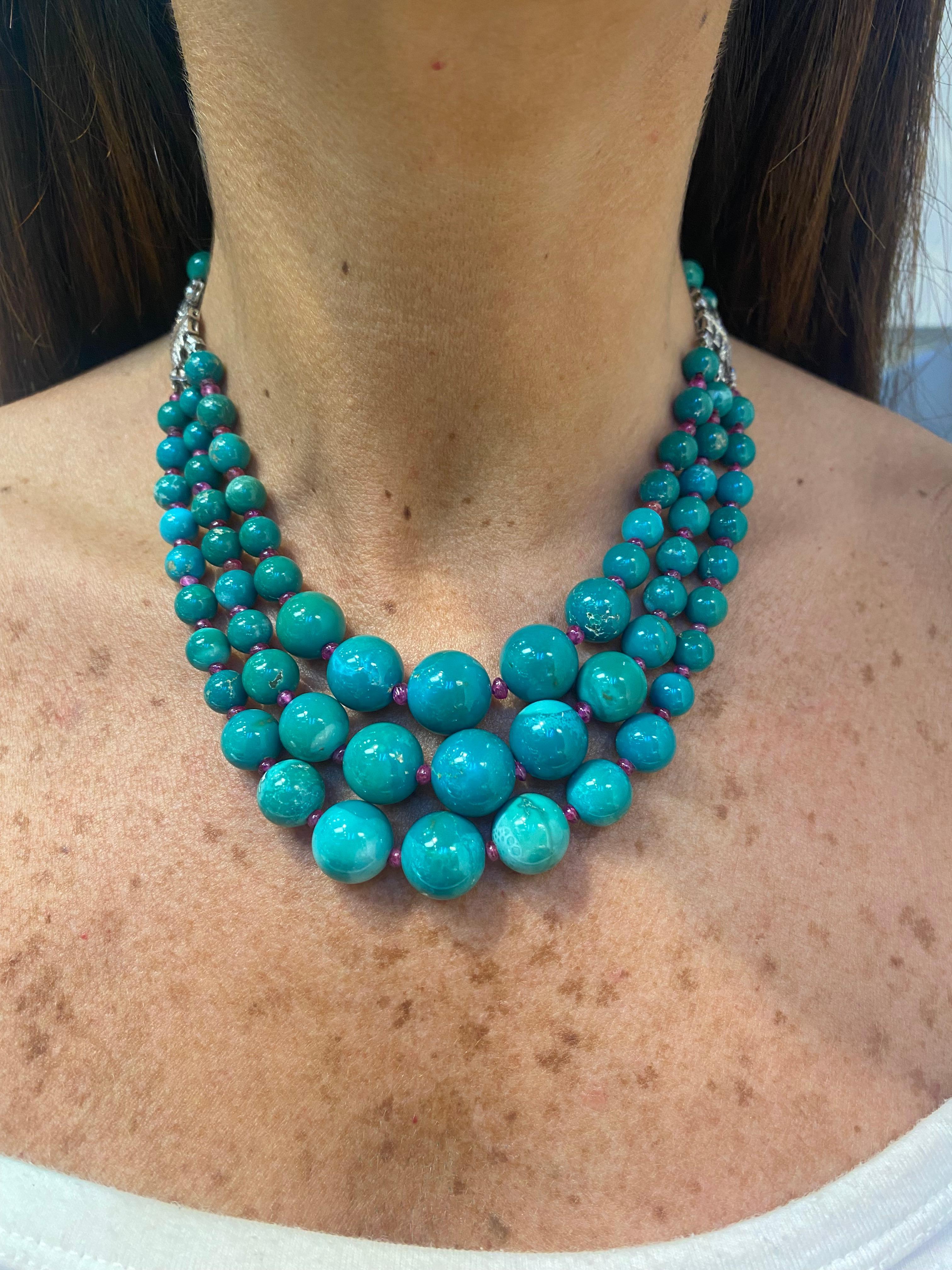 Historic Art Deco Cartier Turquoise and Ruby Bead Necklace In Excellent Condition In New York, NY