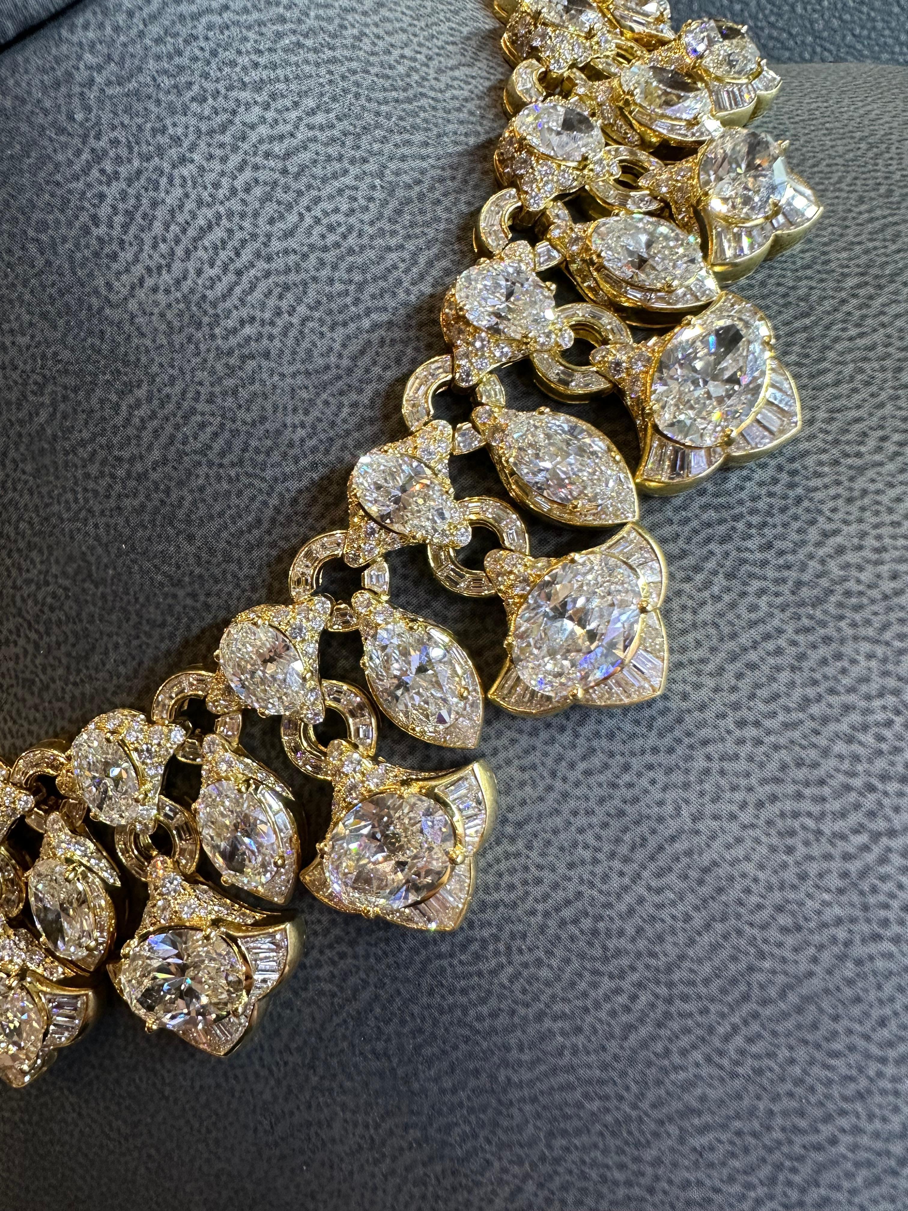 Historisches Bvlgari Diamant-Halskette & Ohrringe Set  Damen im Angebot