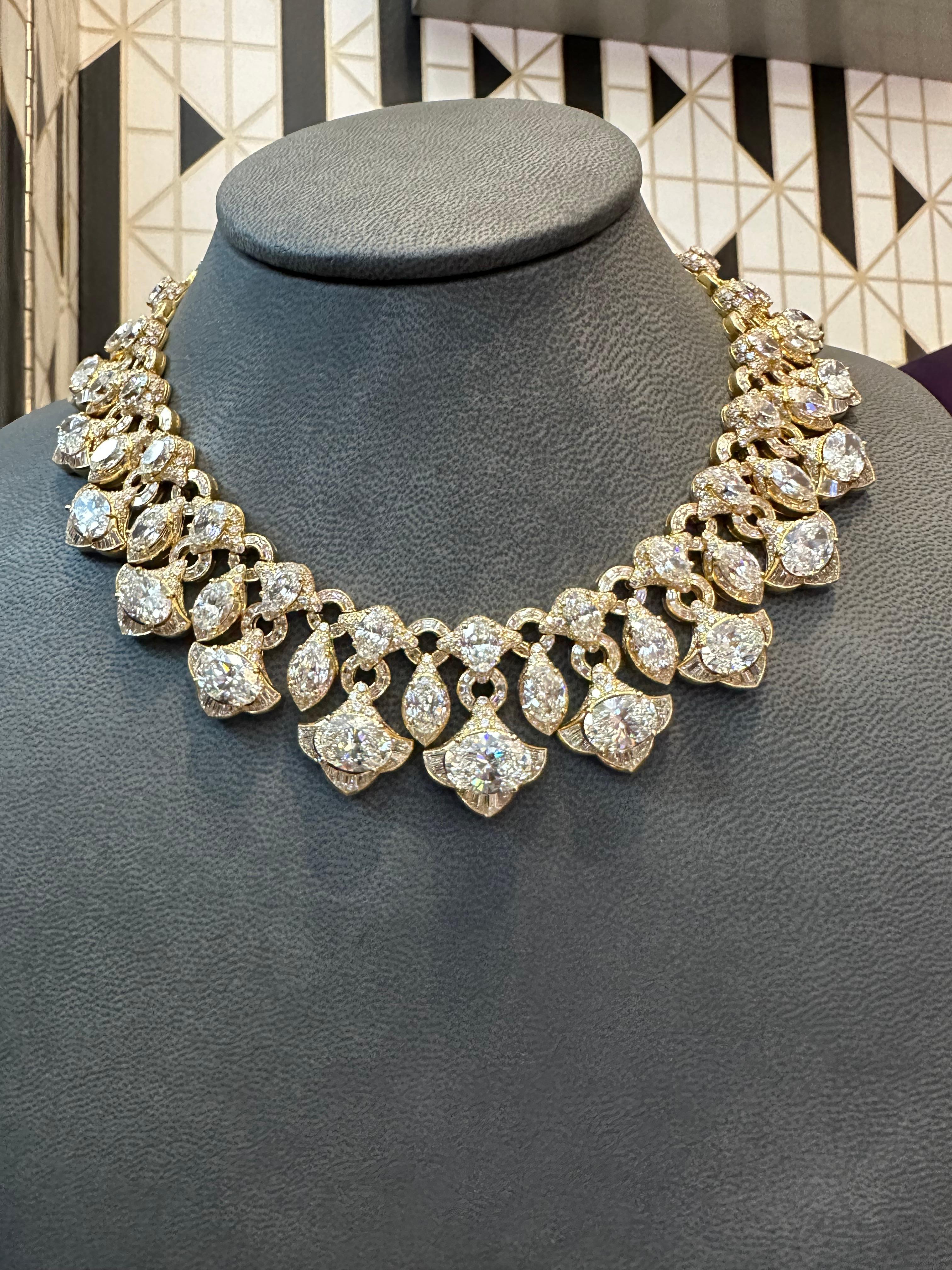 Mixed Cut Historic Bvlgari Diamond Necklace & Earrings Set  For Sale