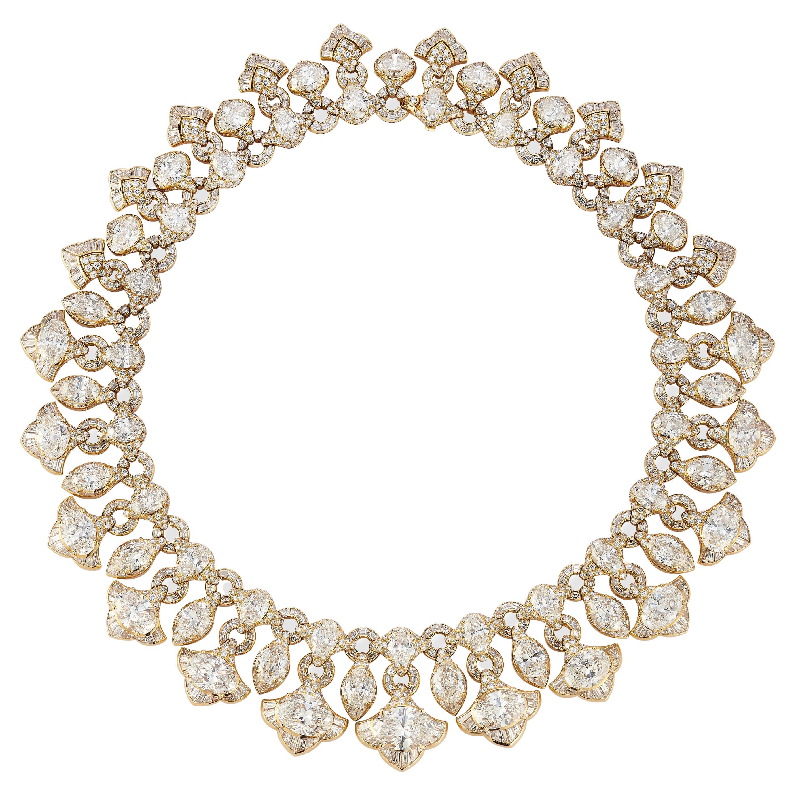 Historisches Bvlgari Diamant-Halskette & Ohrringe Set  im Angebot