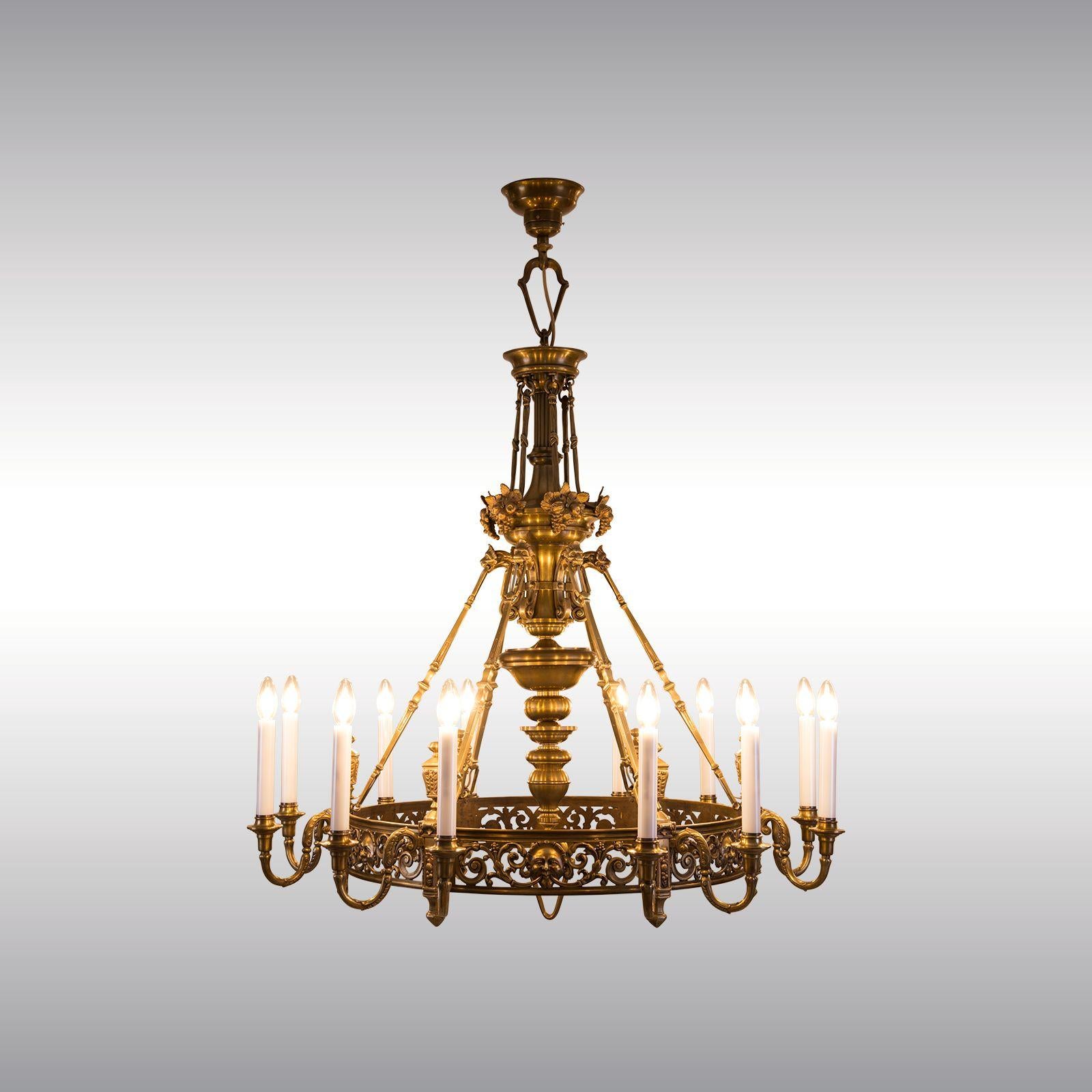 Art Nouveau Lampadario storico - Art nouveau Historism, originale del 1900 in vendita