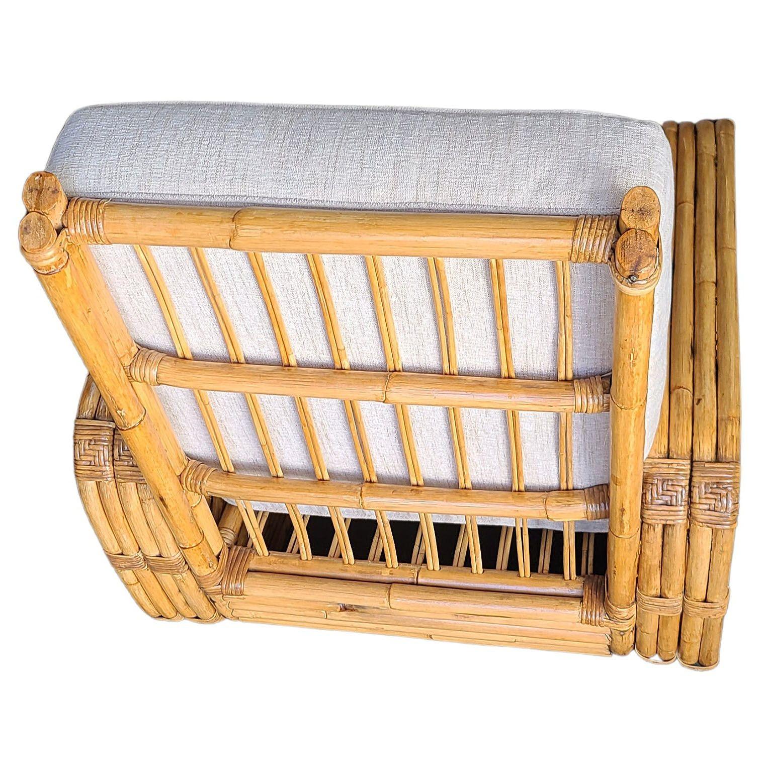 Originale e storico set di salotto e divano in rattan a 4 fili di Pretzel quadrato Hand Made In condizioni ottime in vendita a Van Nuys, CA