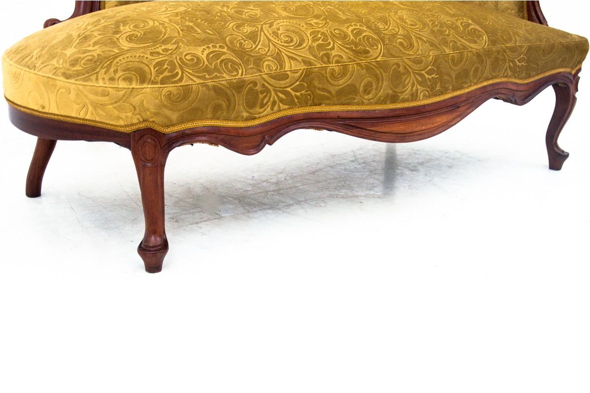 French Historic Yellow Chaise Longue, France, circa 1910, After Renovation