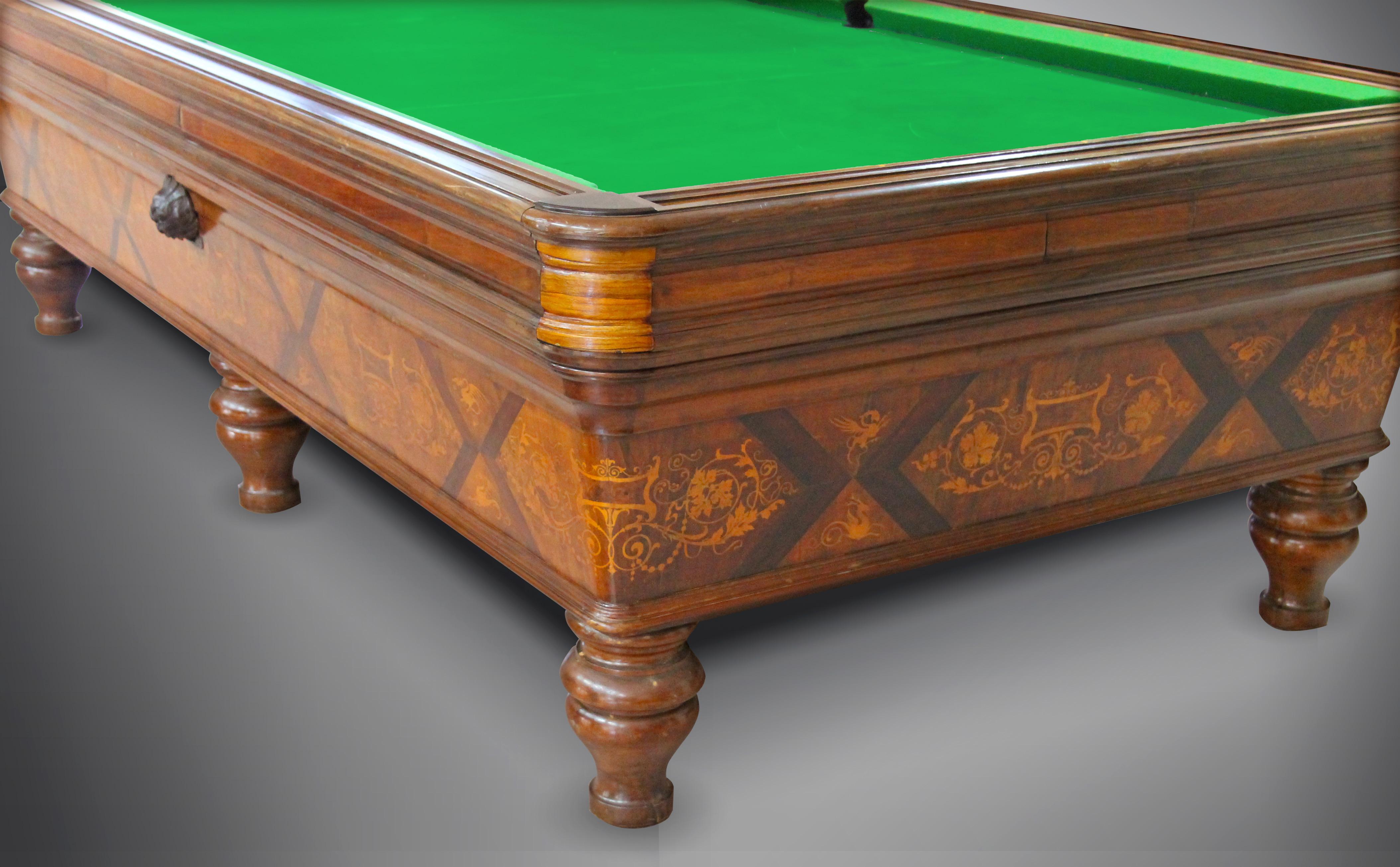 Piece dating back to 1800, with inlays throughout the billiard table with floral motifs. Rosewood, ebony, burl of precious woods, make this piece unique in the world also because it belonged to the Vate Gabriele D'Annunzio (1863\1938)



Note