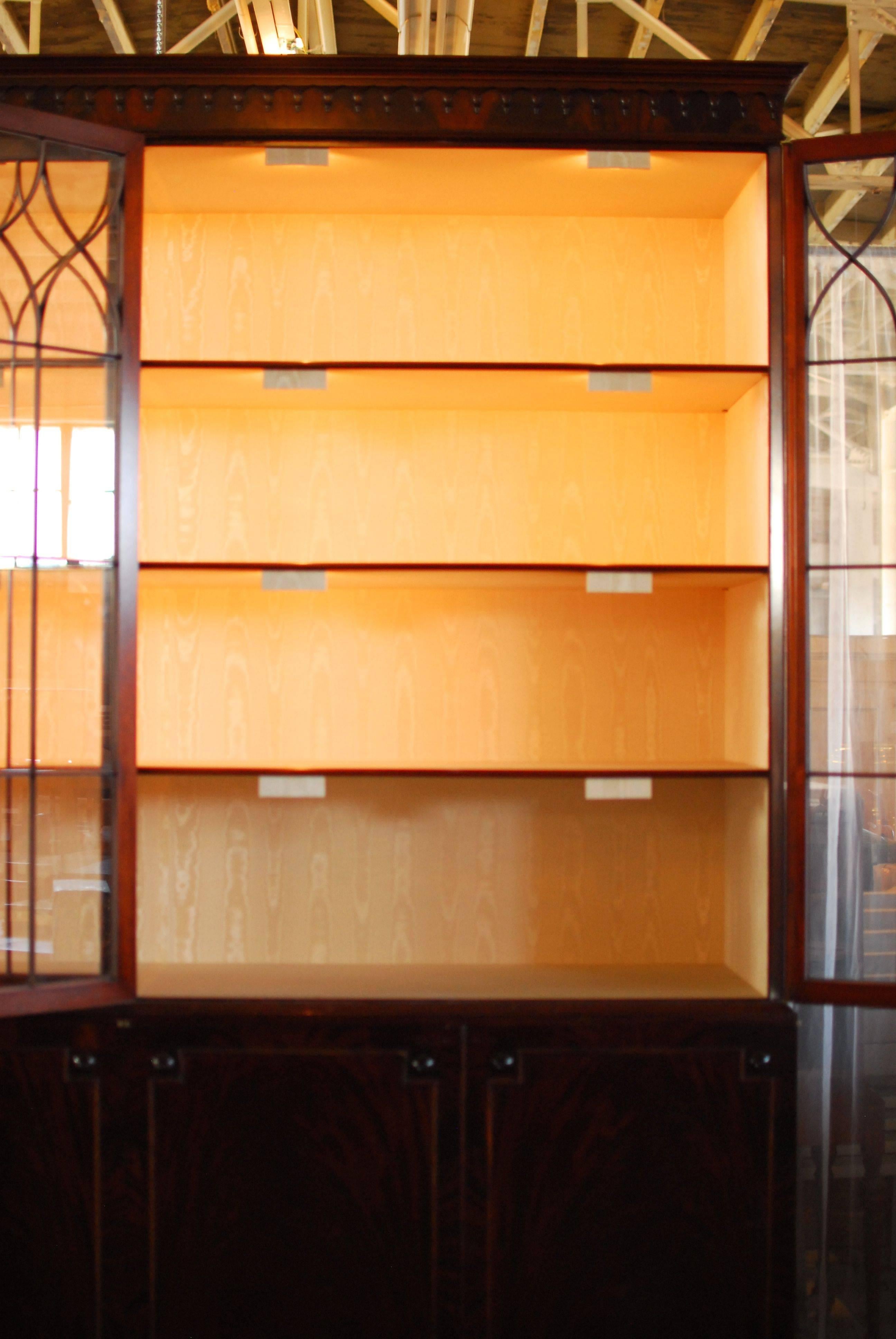 Historical George III Mahogany Display Cabinet Bookcase In Good Condition In Rio Vista, CA