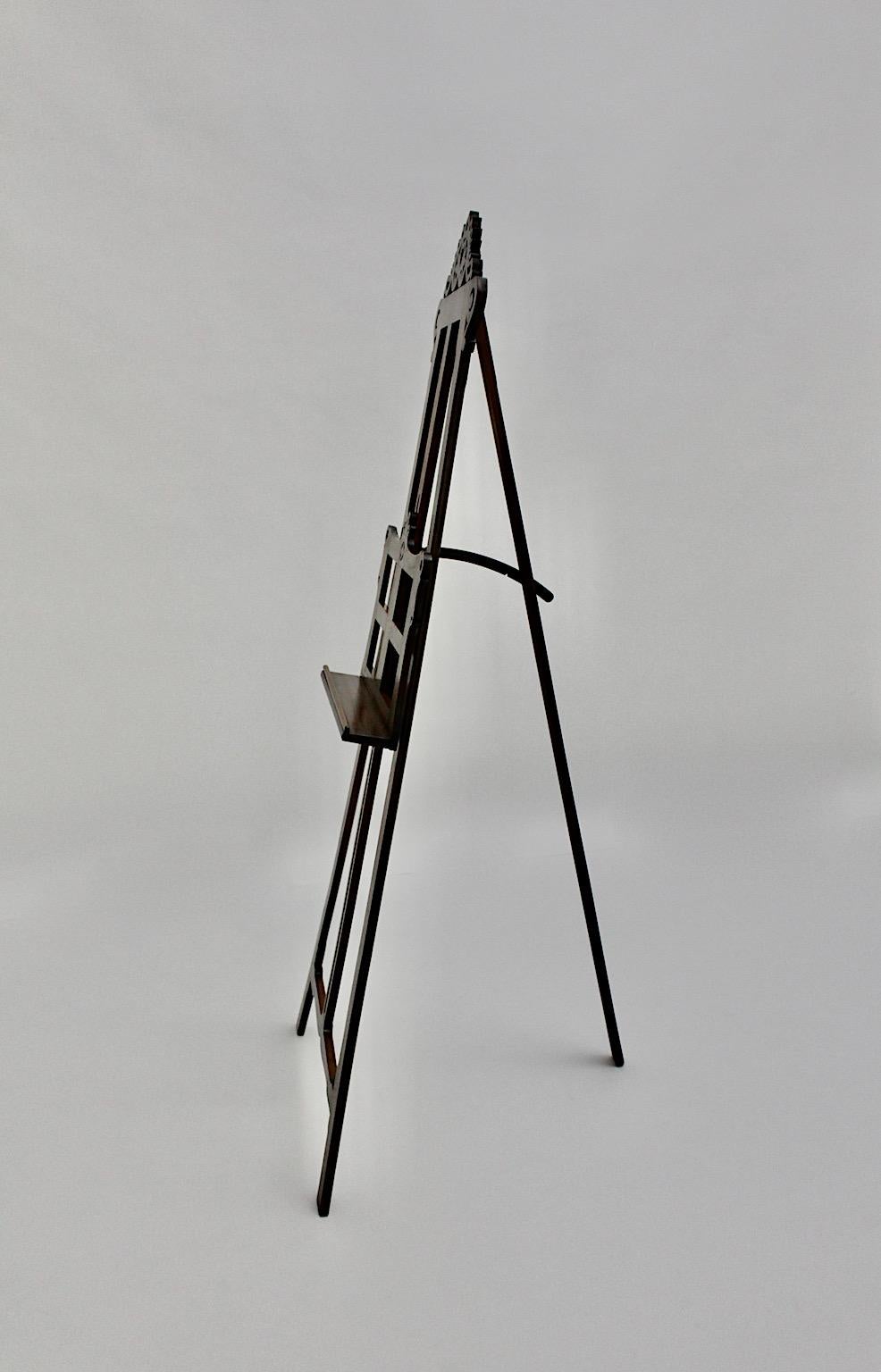 Historicism Brass Carved Walnut Easel circa 1870 Austria In Good Condition For Sale In Vienna, AT
