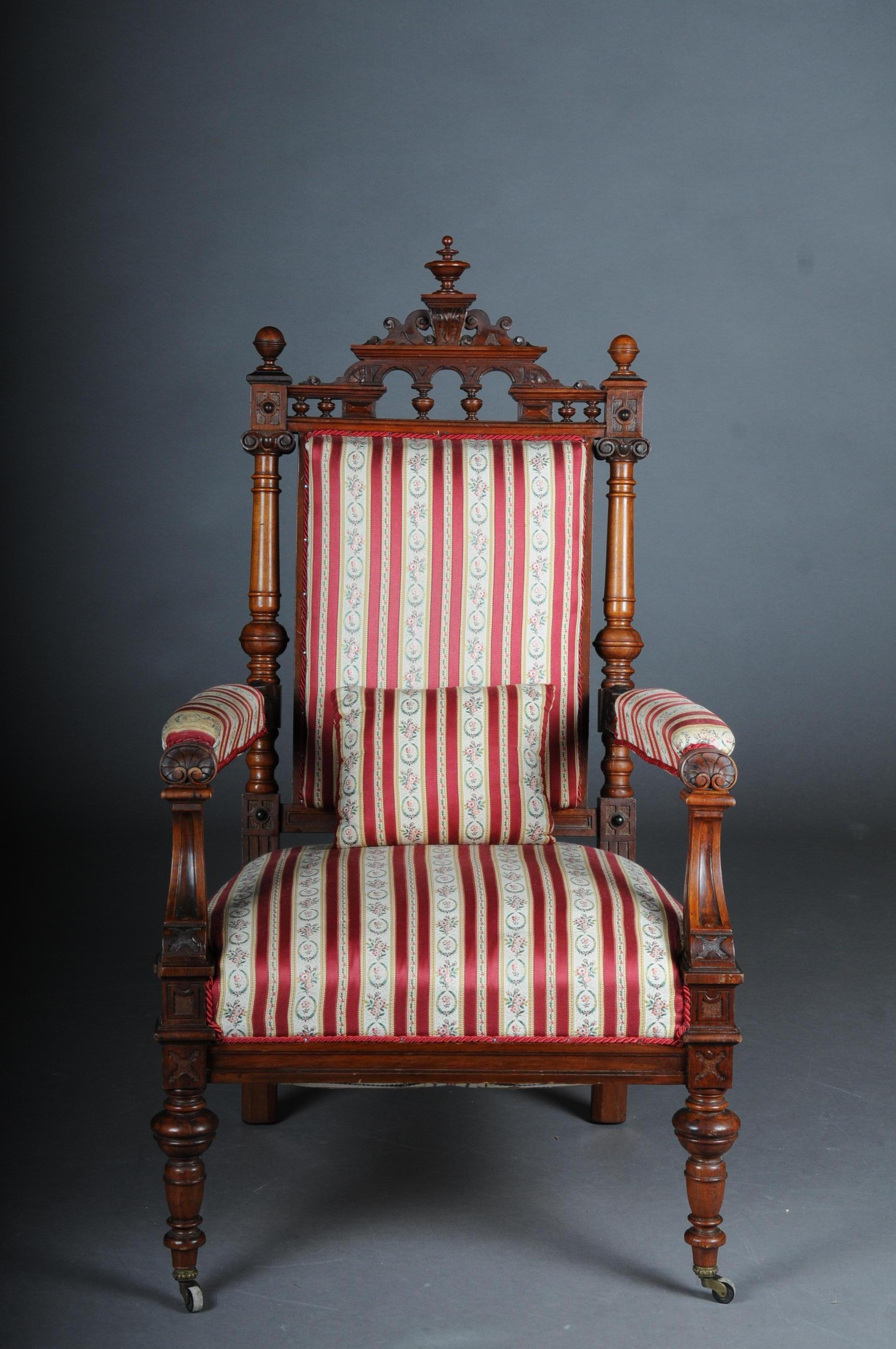 Historisches Salon-Sofa, 2 Sessel, 4 Stühle, Nussbaumholz, um 1870 im Angebot 1