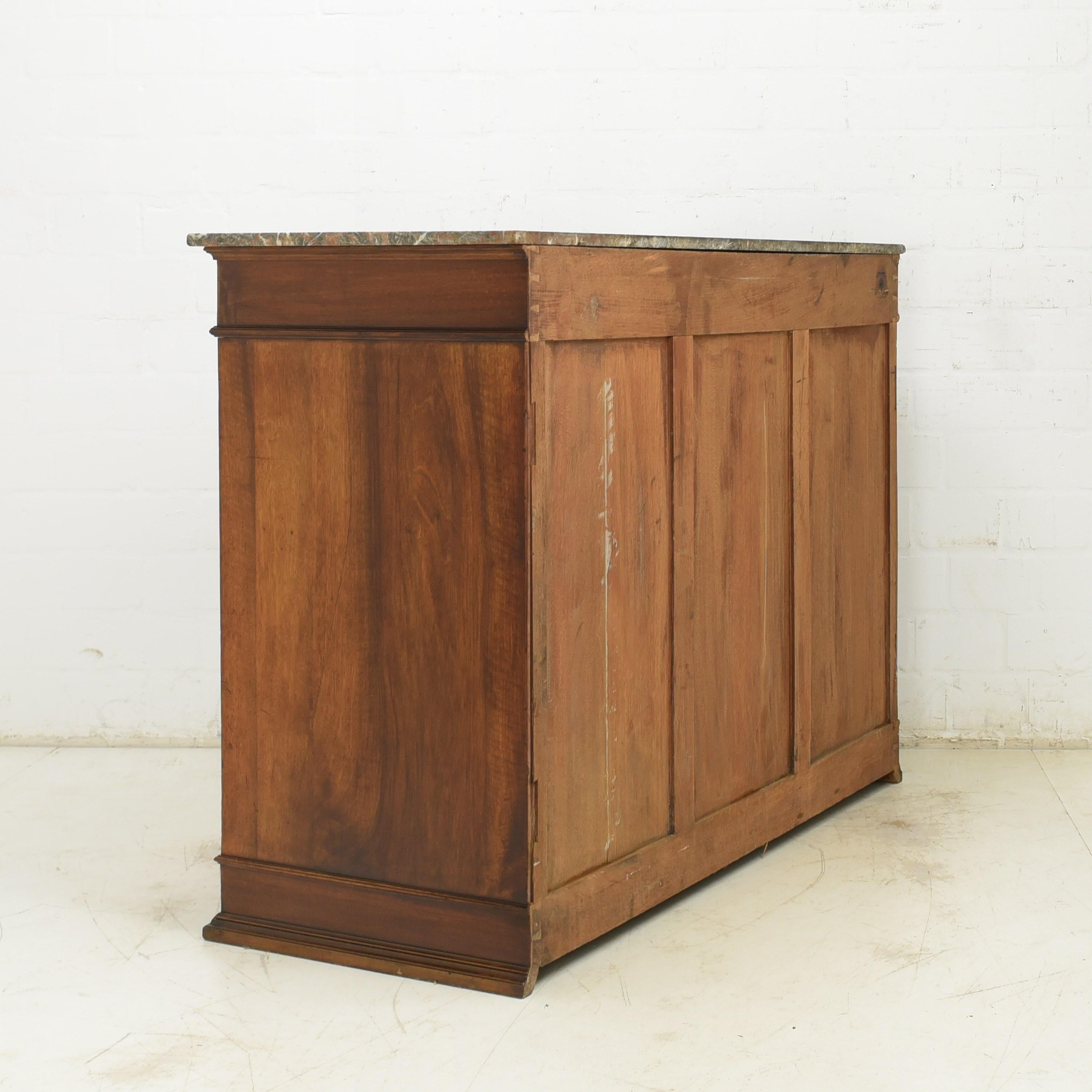 Historicism Sideboard / Dresser / Chest of Drawers in Walnut, 1900 For Sale 8