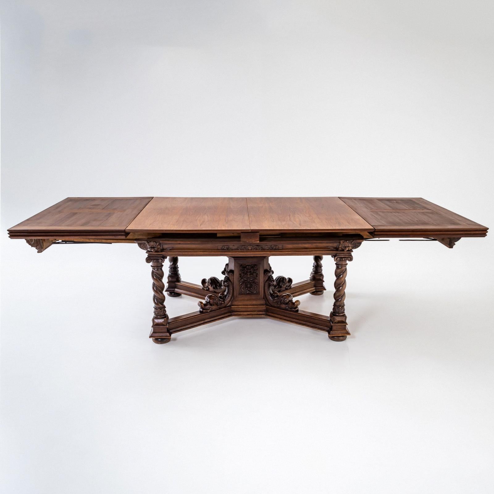 Historicist Extendable Table, Germany, Late 19th Century For Sale 6