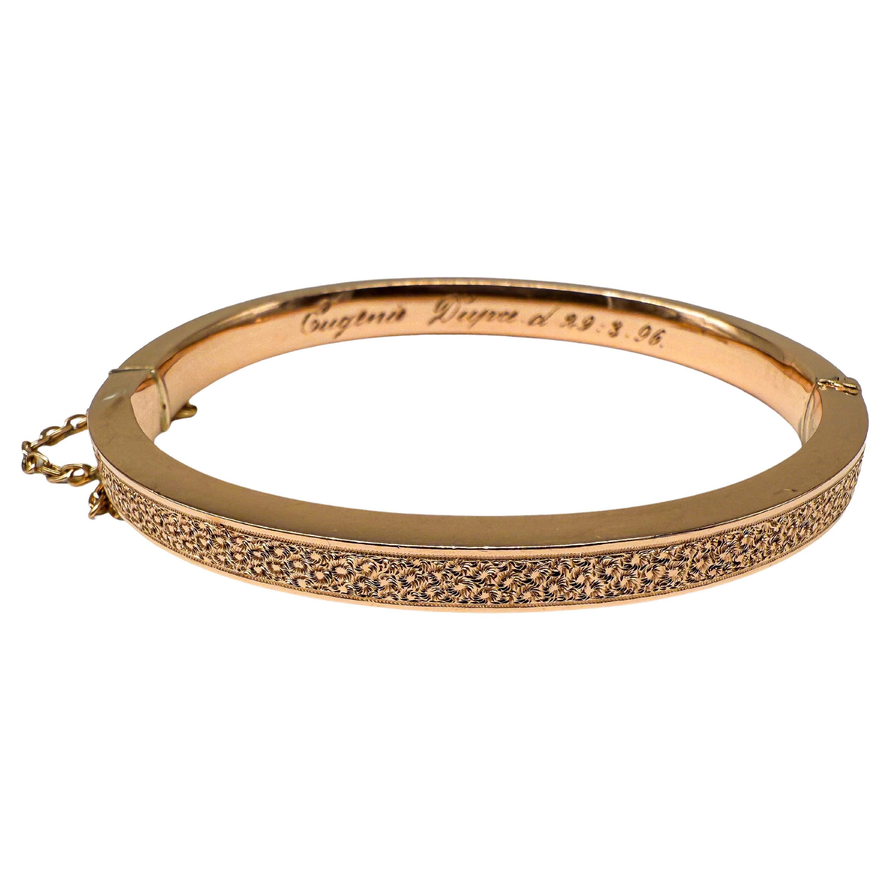Historicist-Style 8K Yellow Gold Bangle with Pattern For Sale