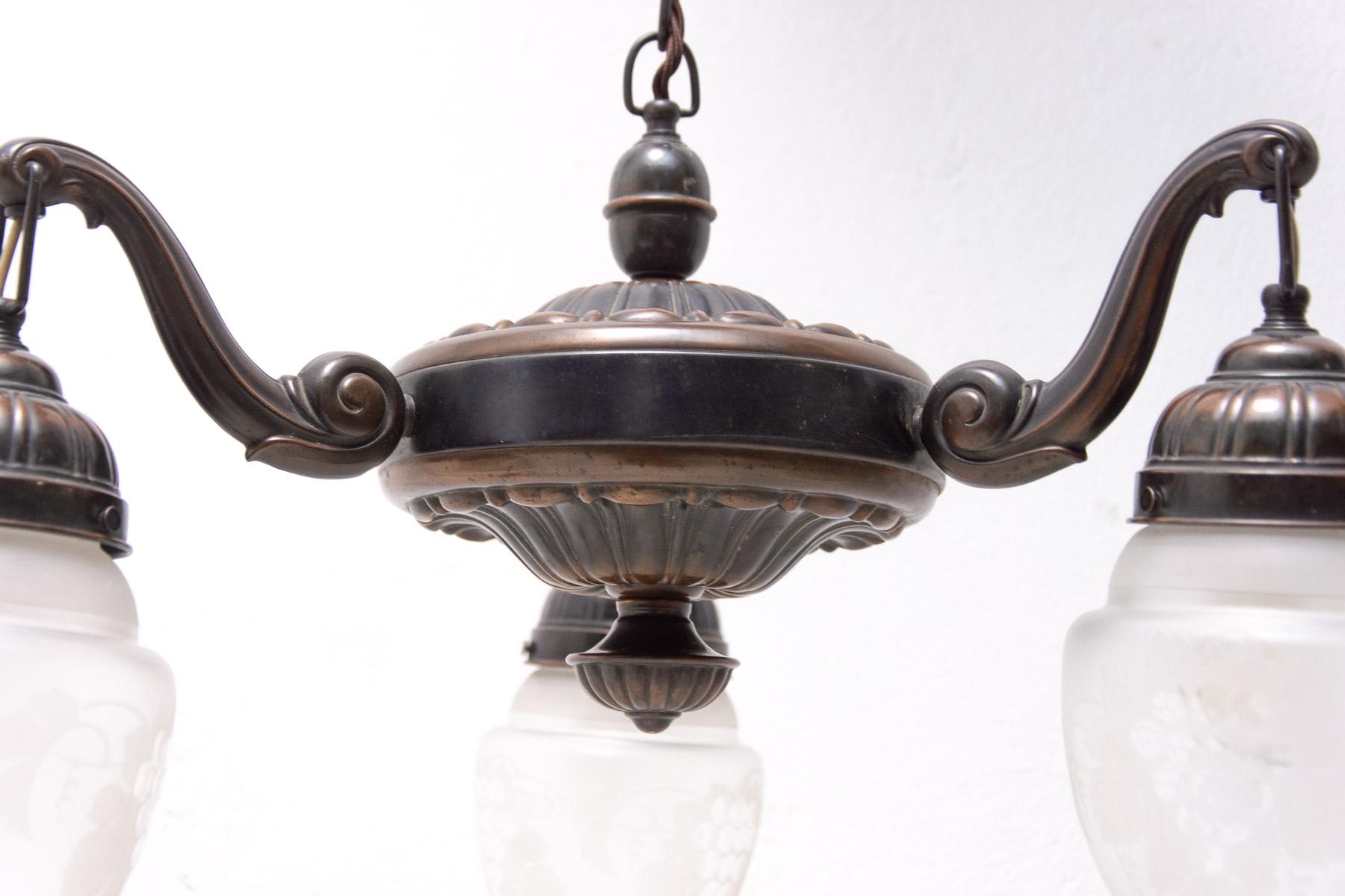 Historicizing Brass Three-Armed Chandelier, Turn of the 19th and 20th Century For Sale 4