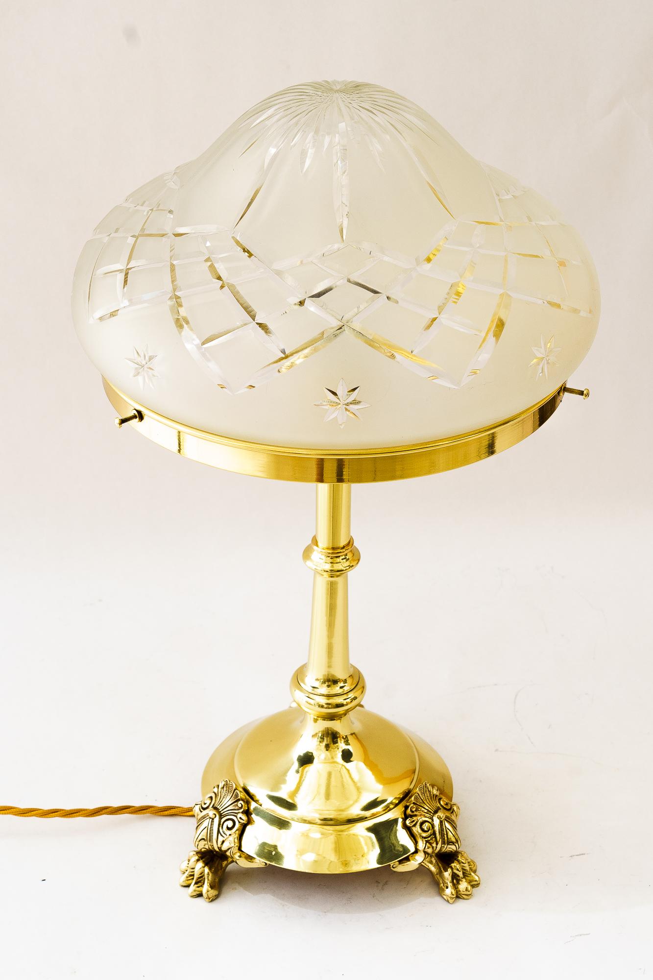 Historistic Table lamp with cut glass shade vienna around 1890s
Original antique glass shade
Brass polished and stove enameled