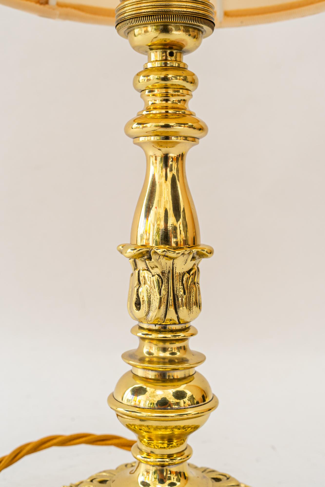 Historistic Table lamp with fabric shade vienna around 1890s im Zustand „Gut“ im Angebot in Wien, AT