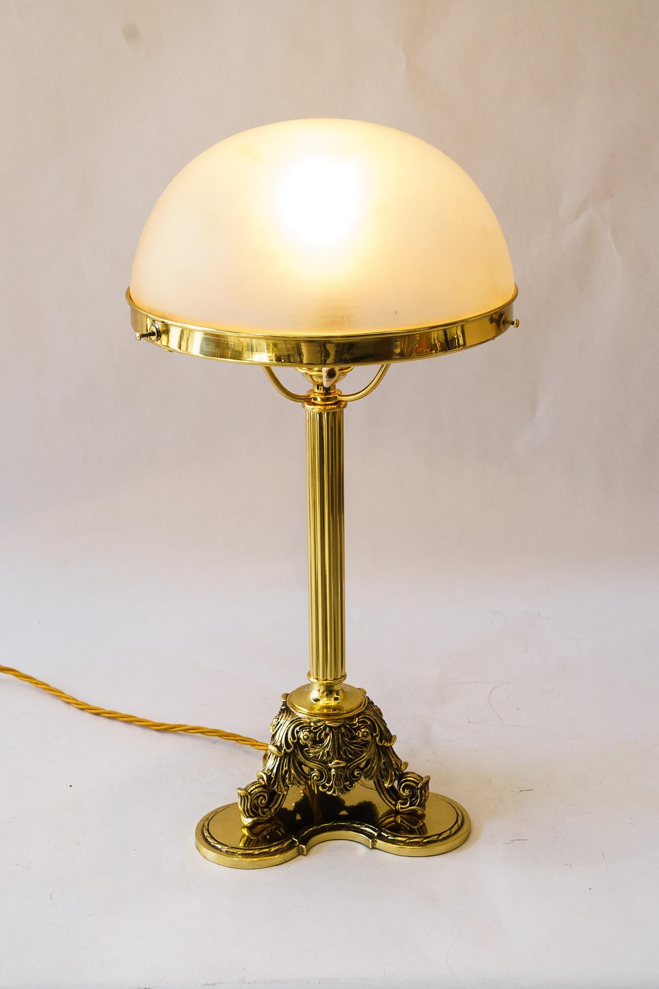 Historistic Table lamp with original antique glass shade vienna around 1890s For Sale 2
