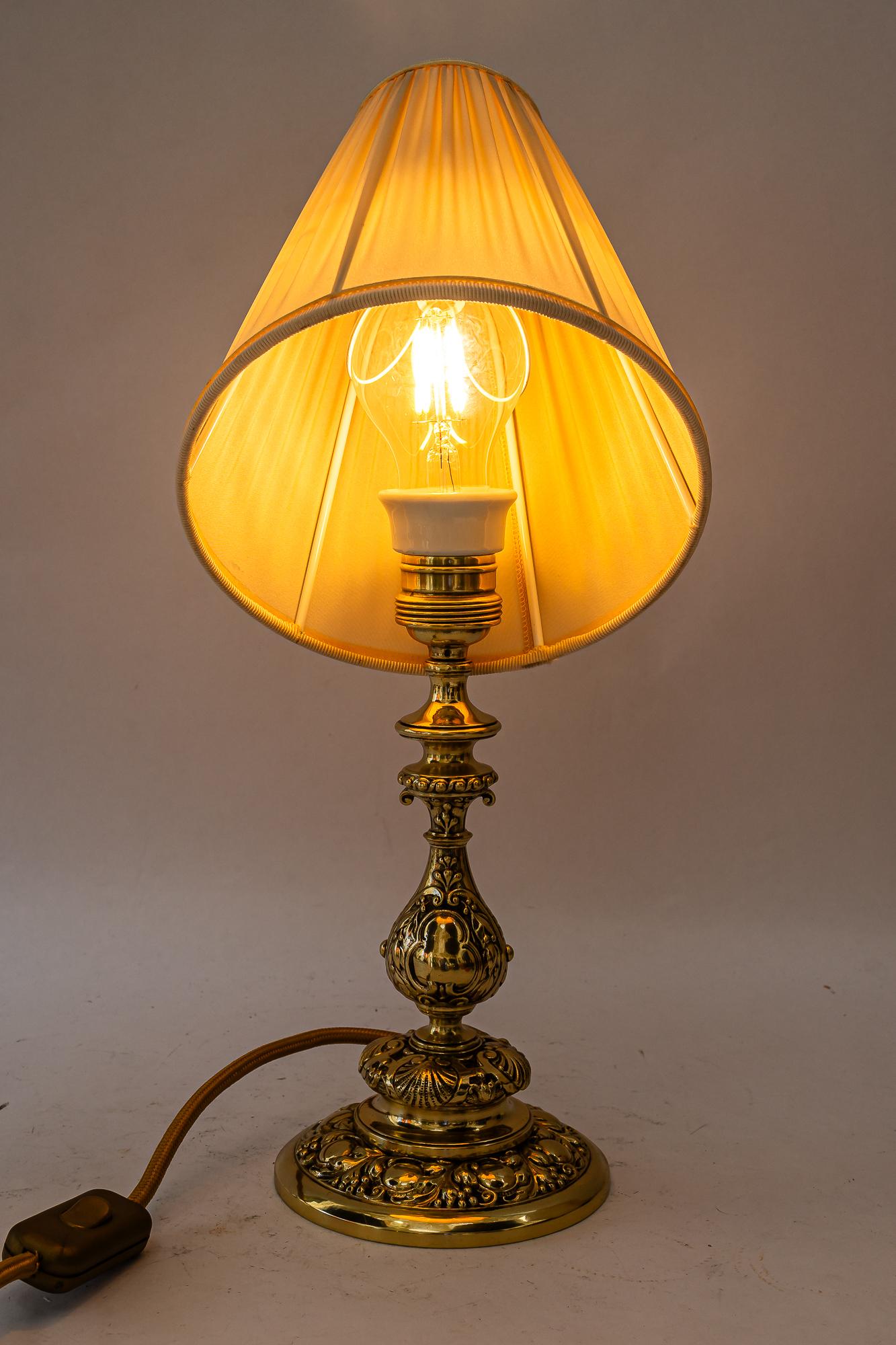 Historistic table lamp with original cut glass shade vienna around 1890s im Angebot 4