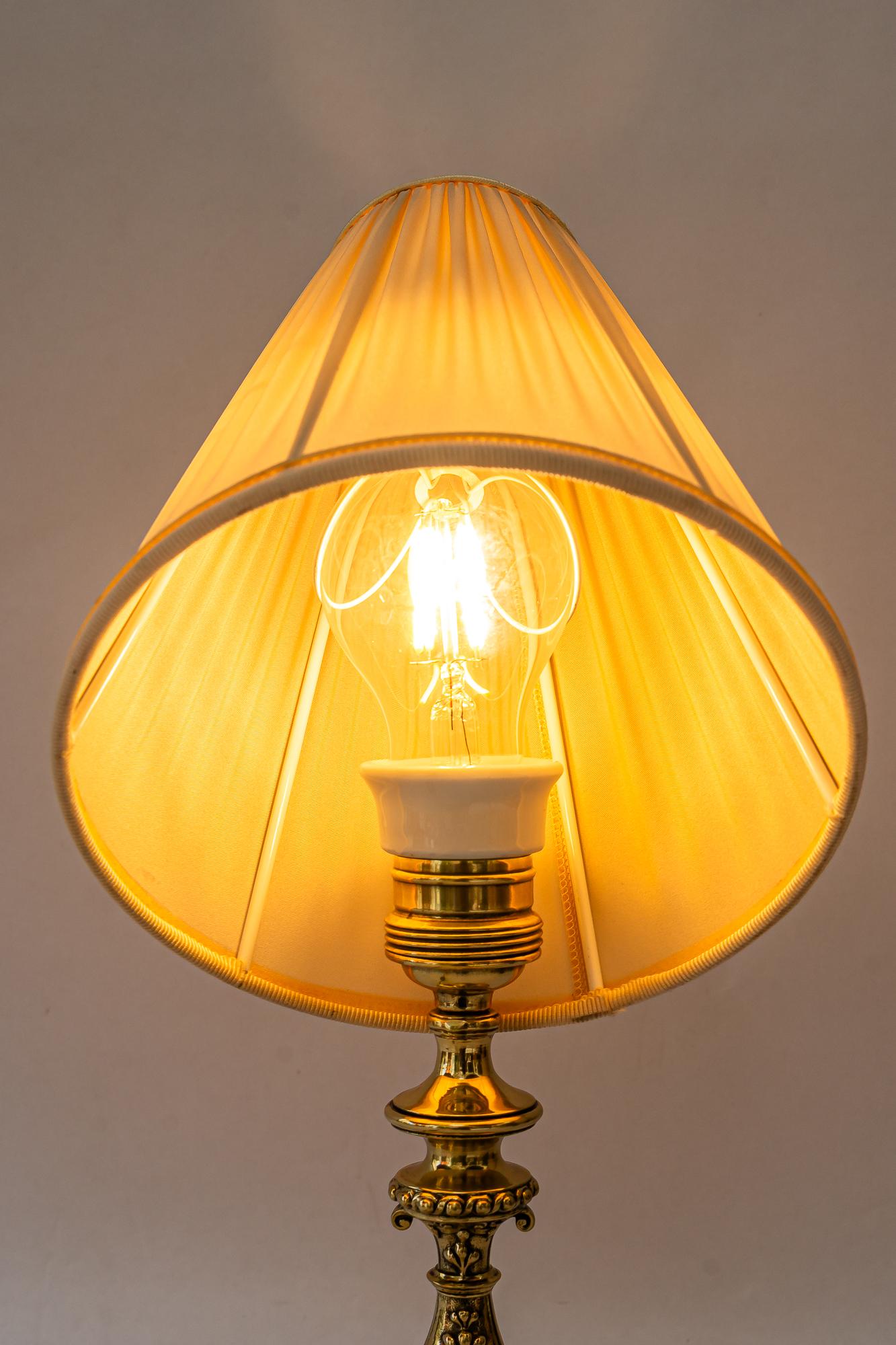 Historistic table lamp with original cut glass shade vienna around 1890s im Angebot 5