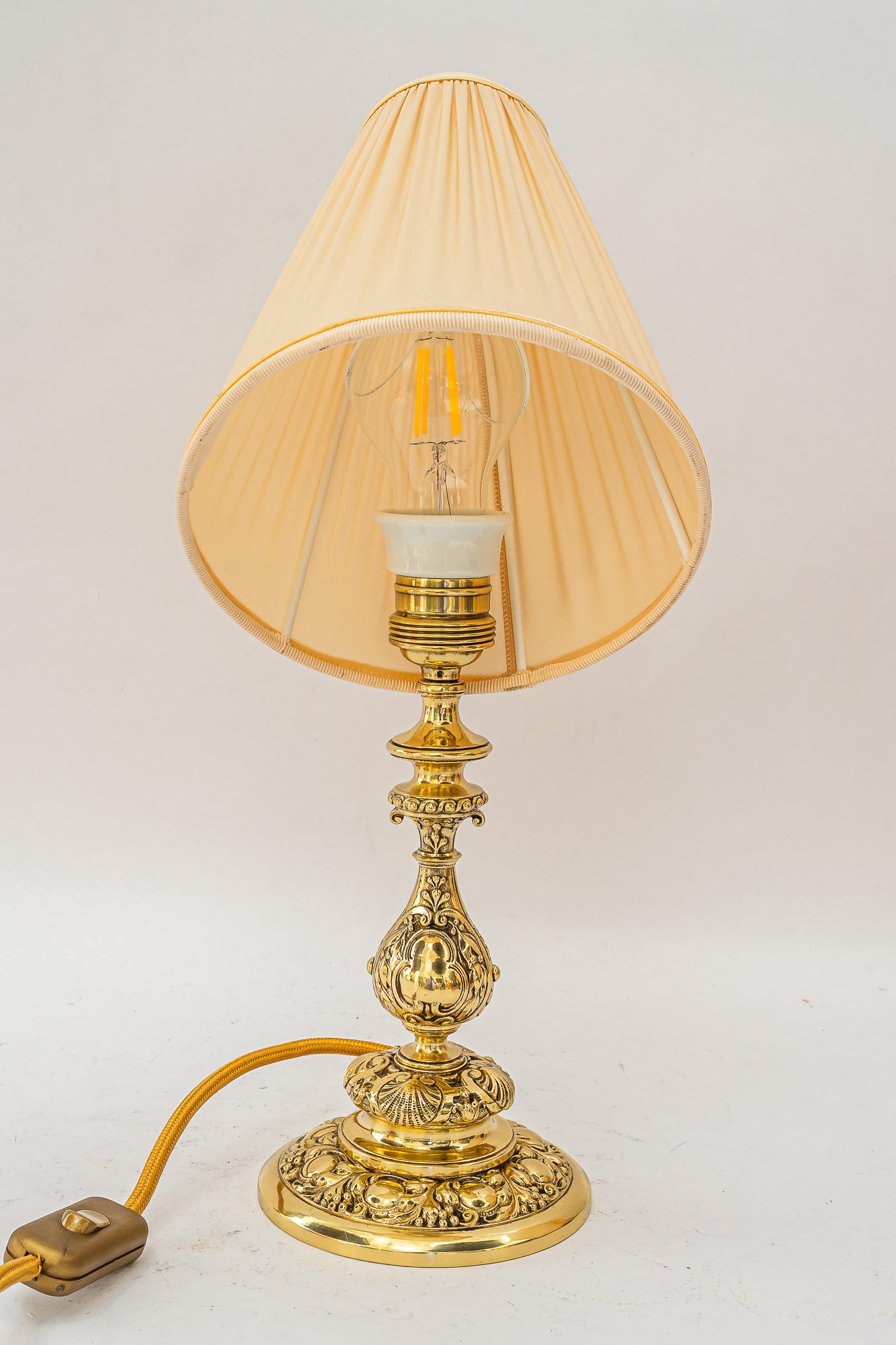 Historistic table lamp with original cut glass shade vienna around 1890s im Zustand „Gut“ im Angebot in Wien, AT