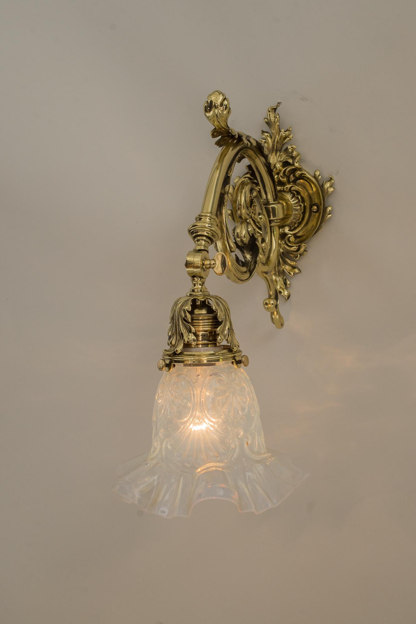 Historistic Wall Lamp, Vienna Around 1890s For Sale 3