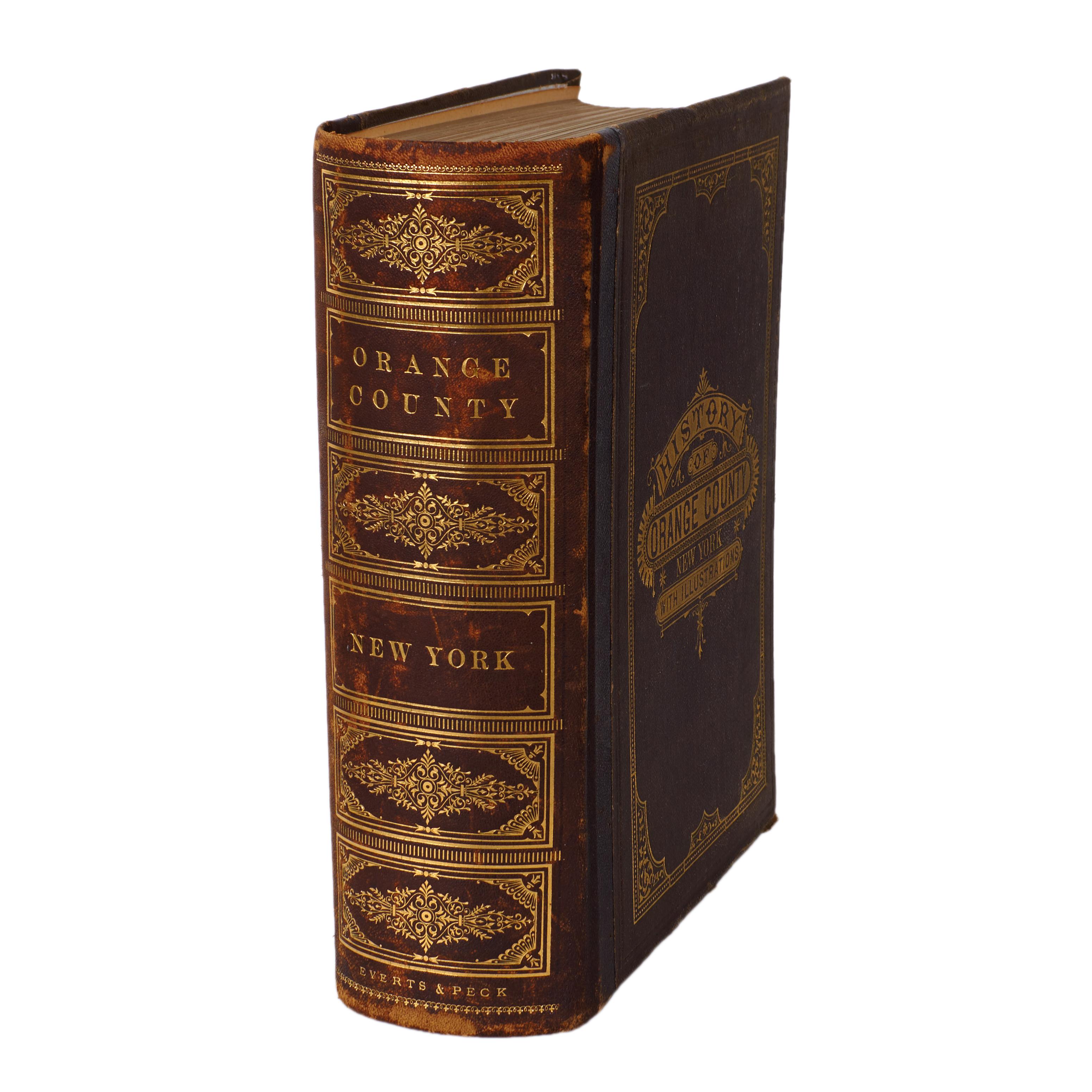 Geschichte von Orange County, New York mit Illustrationen

Everts & Peck 

Philadelphia, 1881, Lippencott & Co.

Viele Tafeln, meist von prominenten Herren aus Orange County.

9 Zoll breit, 3 ½ Zoll tief und 11 Zoll hoch