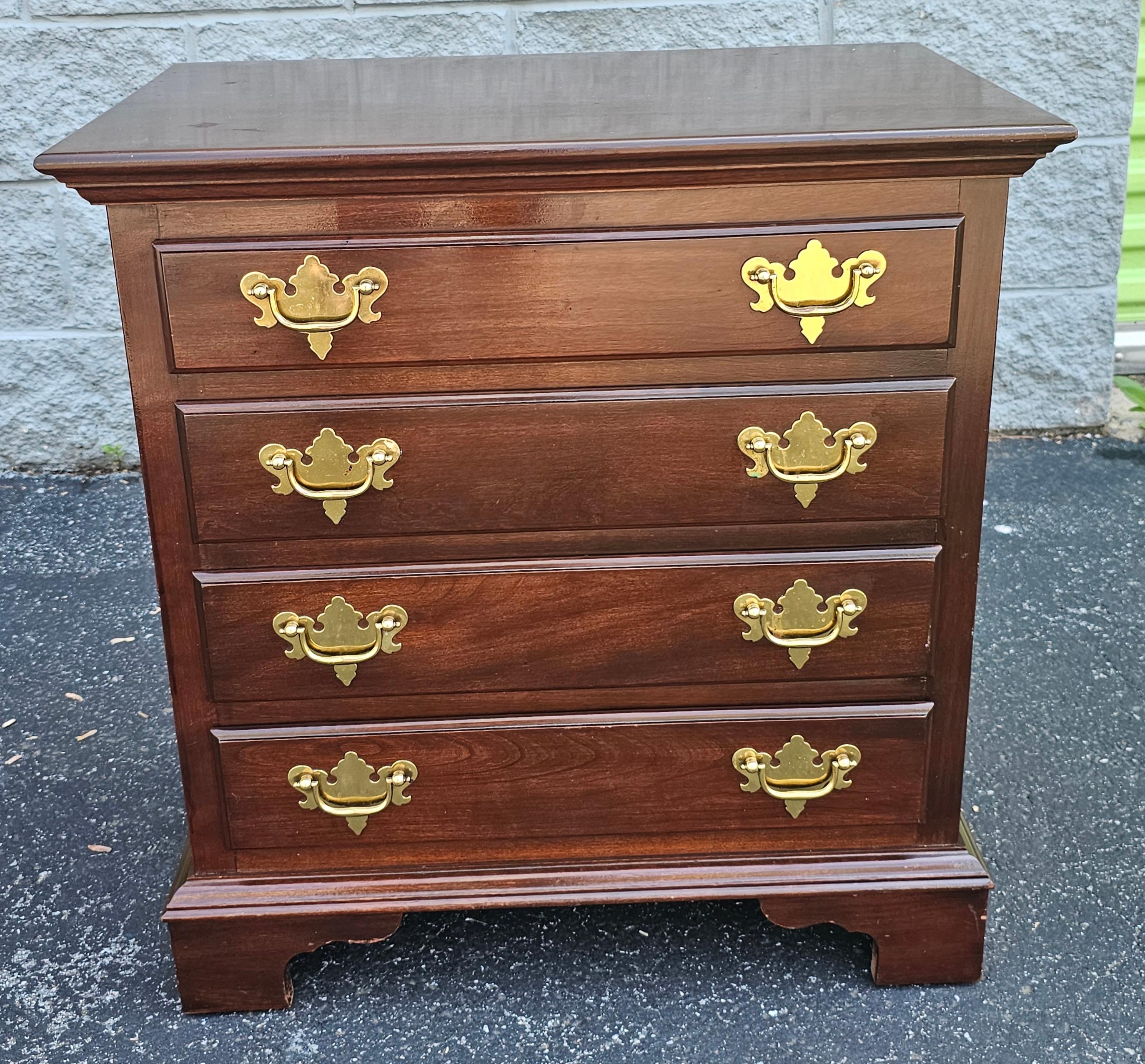 Hitchcock Chippendale Mahogany Four-Drawer Small Chest of Drawers  For Sale 4