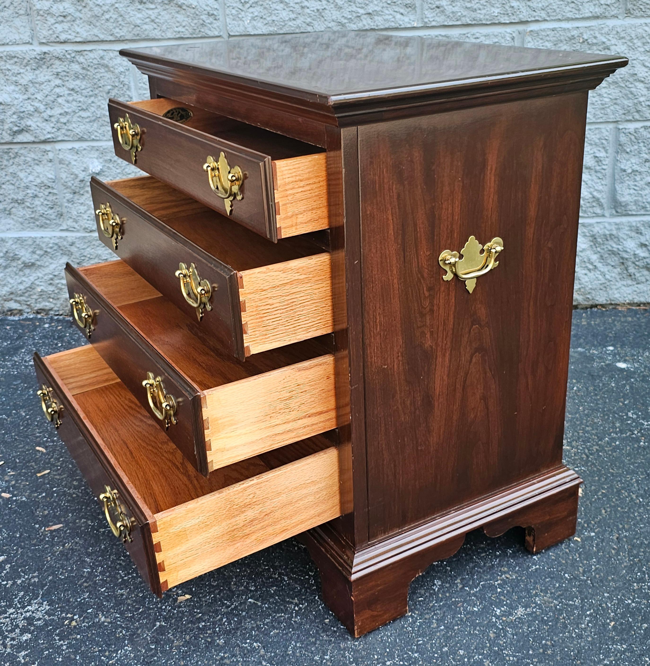 Brass Hitchcock Chippendale Mahogany Four-Drawer Small Chest of Drawers  For Sale