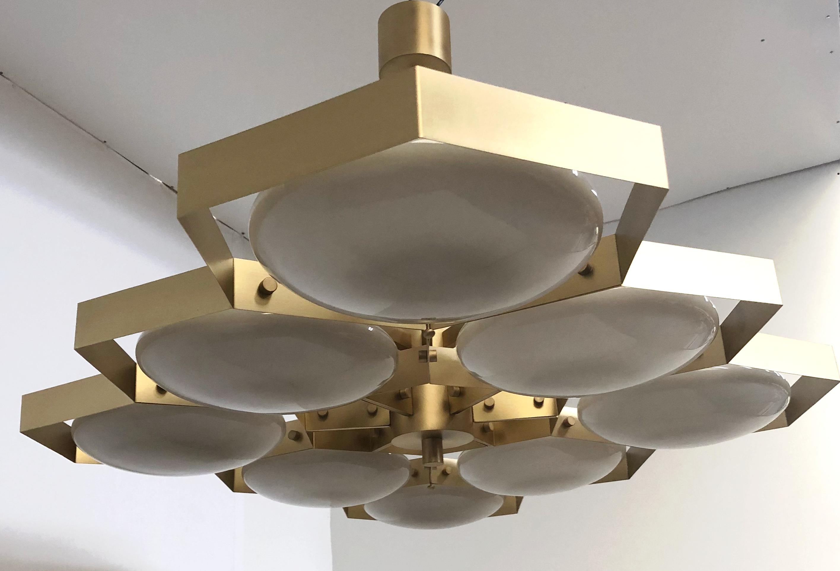 Ottone Lampadario Hive di Fabio Ltd in vendita