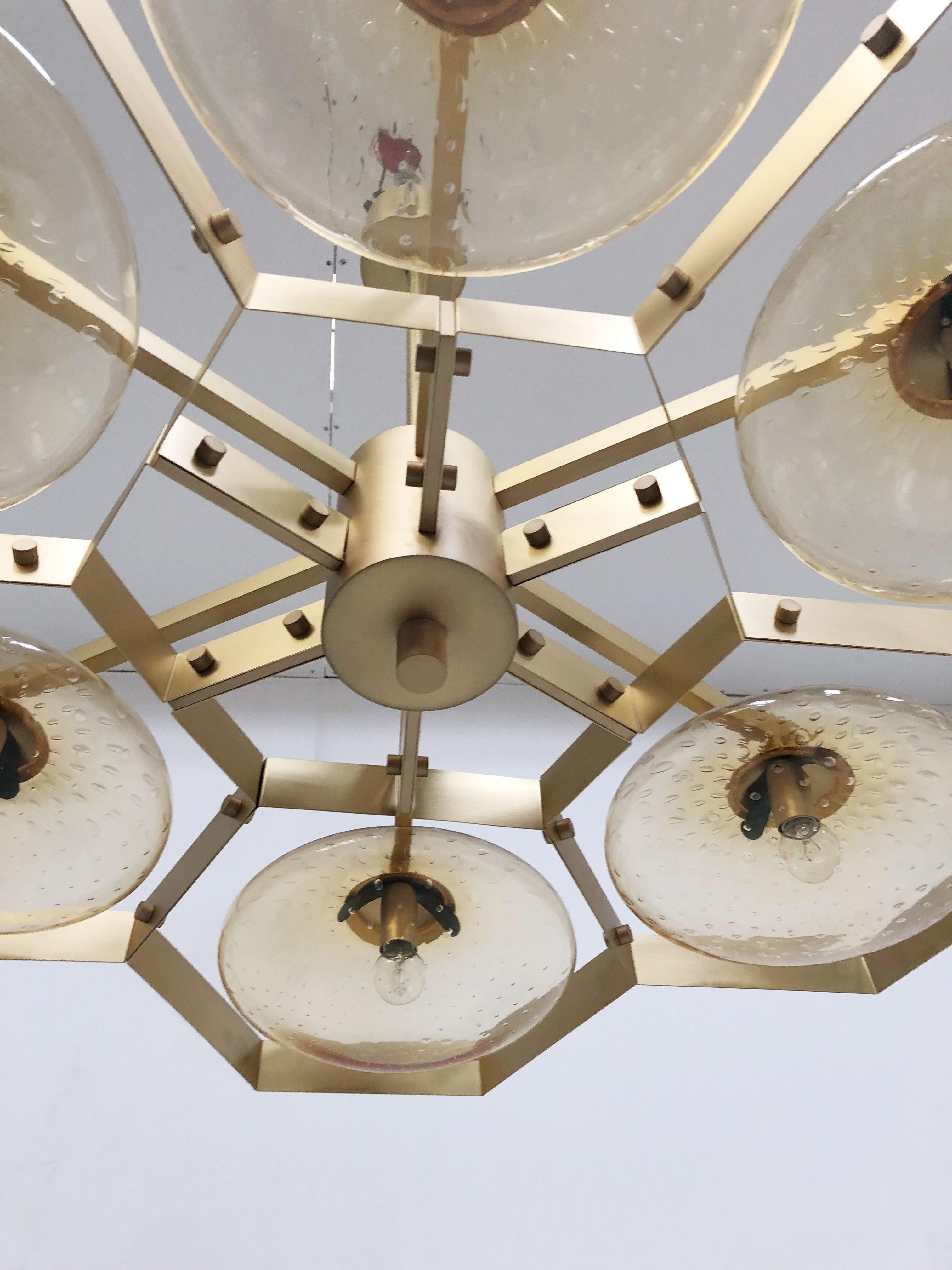 Verre brun Lustre Hive de Fabio Ltd en vente