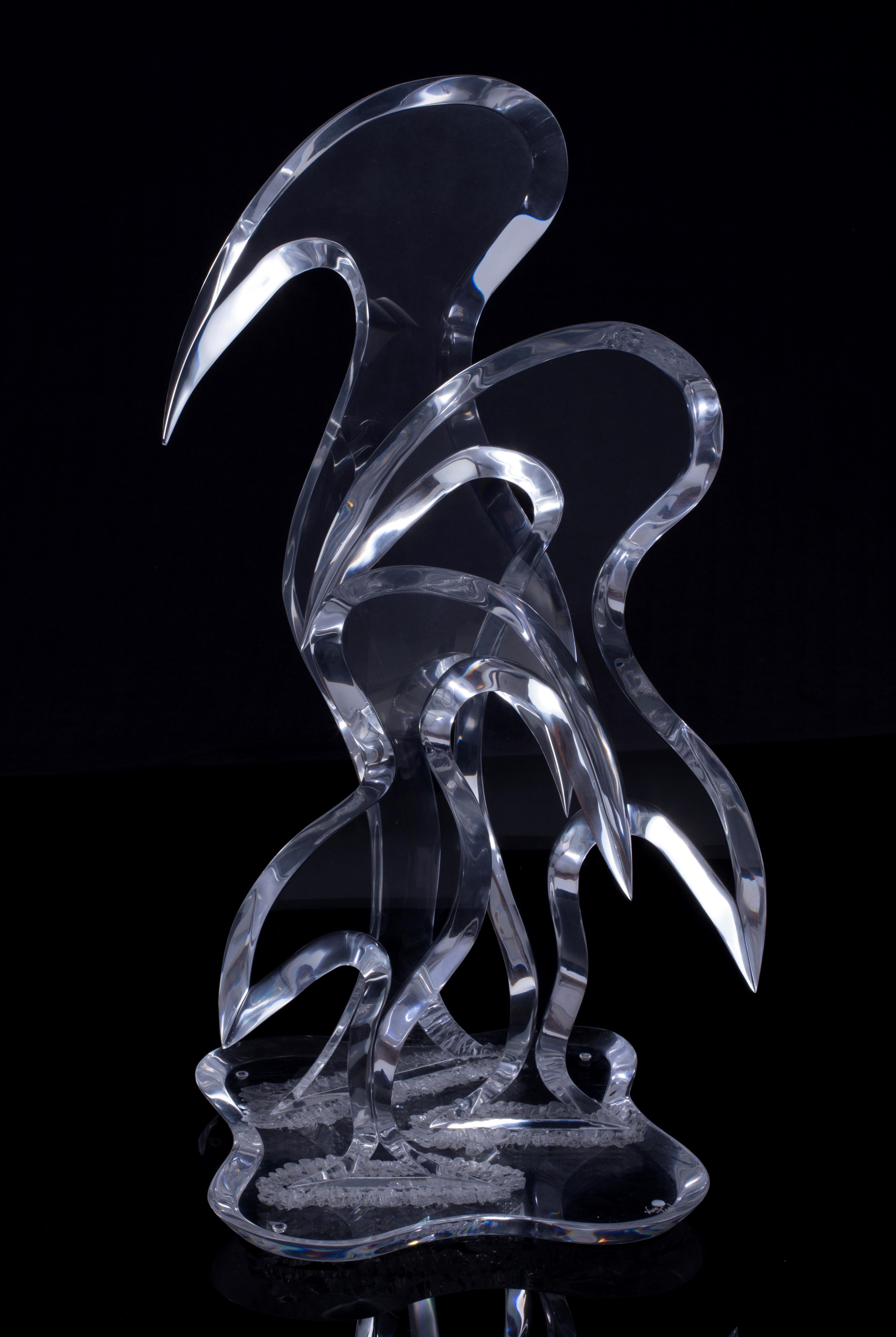 20ième siècle Sculpture d'art de table en lucite translucide à trois oiseaux stylisés sculptés Hivo Van Teal en vente