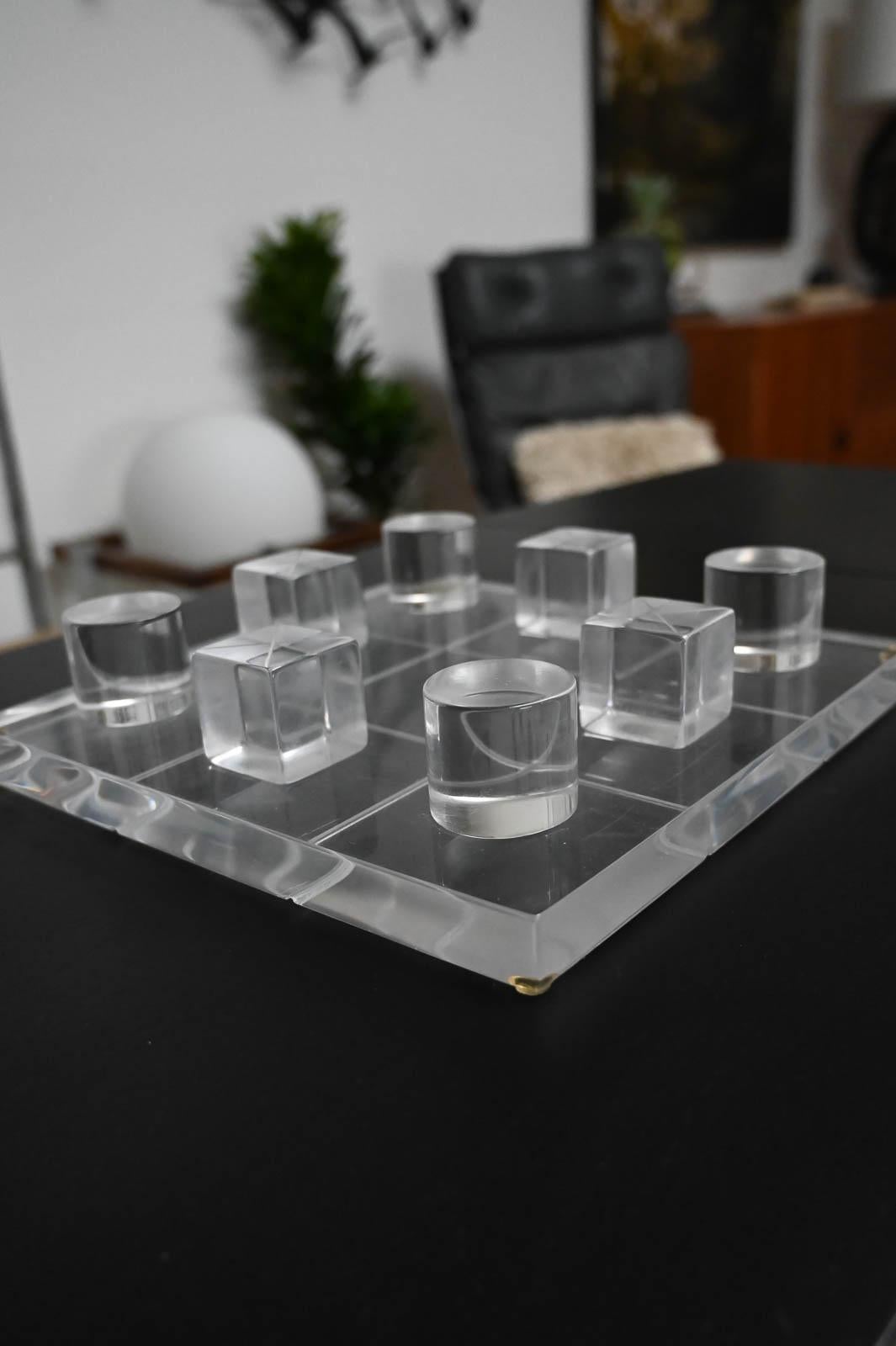 Hivo Van Teal Lucite Tic Tac Toe Set, ca. 1970 In Good Condition For Sale In Costa Mesa, CA
