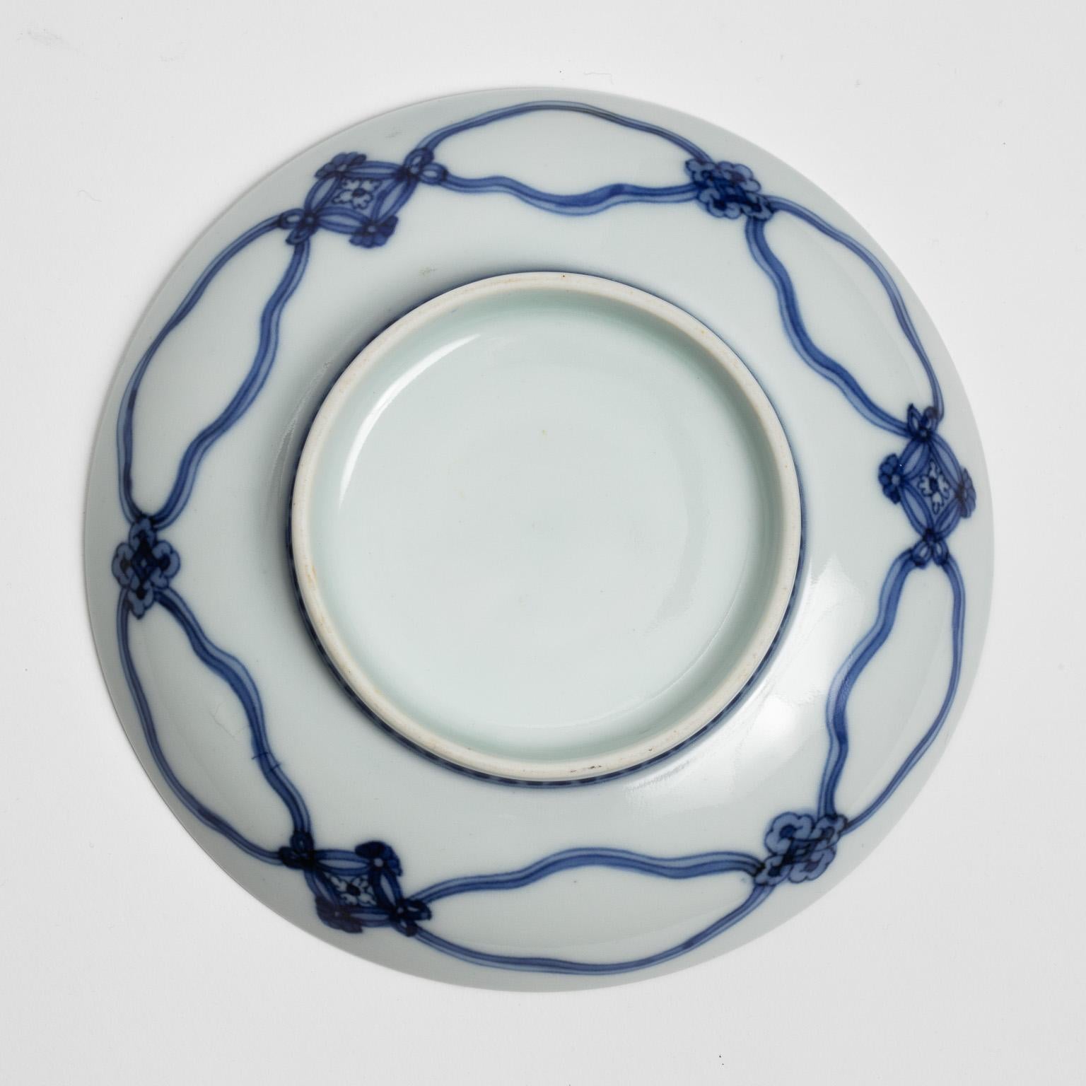 Dish with karatuuri (melon) design

Late 17th-early 18th century

Porcelain decorated with cobalt blu underglaze and red fruits 

Diameter 15.2 cm

Nabeshima ware was made at Okawachi near Arita in Kyushu under the authority of the Nabeshima
