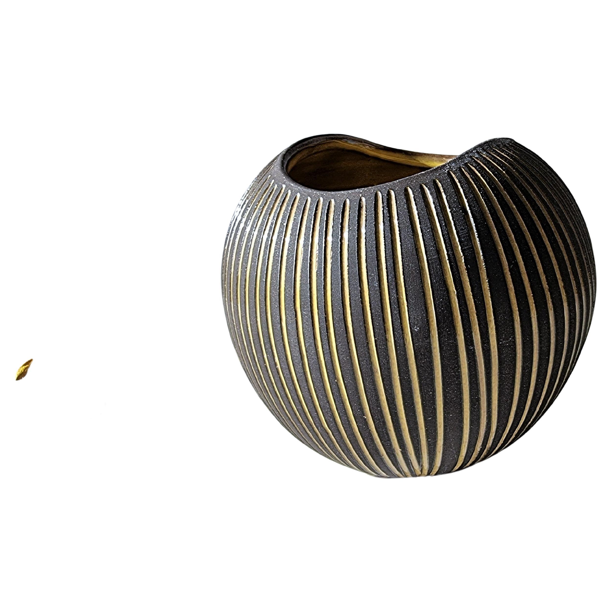 Hjordis Oldfors for Upsala Ekeby, 1954 'Kokos' 'Coconut' Series, Modernist Vase For Sale