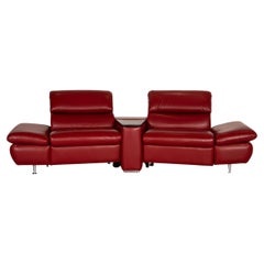 Coussin de canapé deux places rouge Hjort Knudsen Barbardos en cuir, design danois