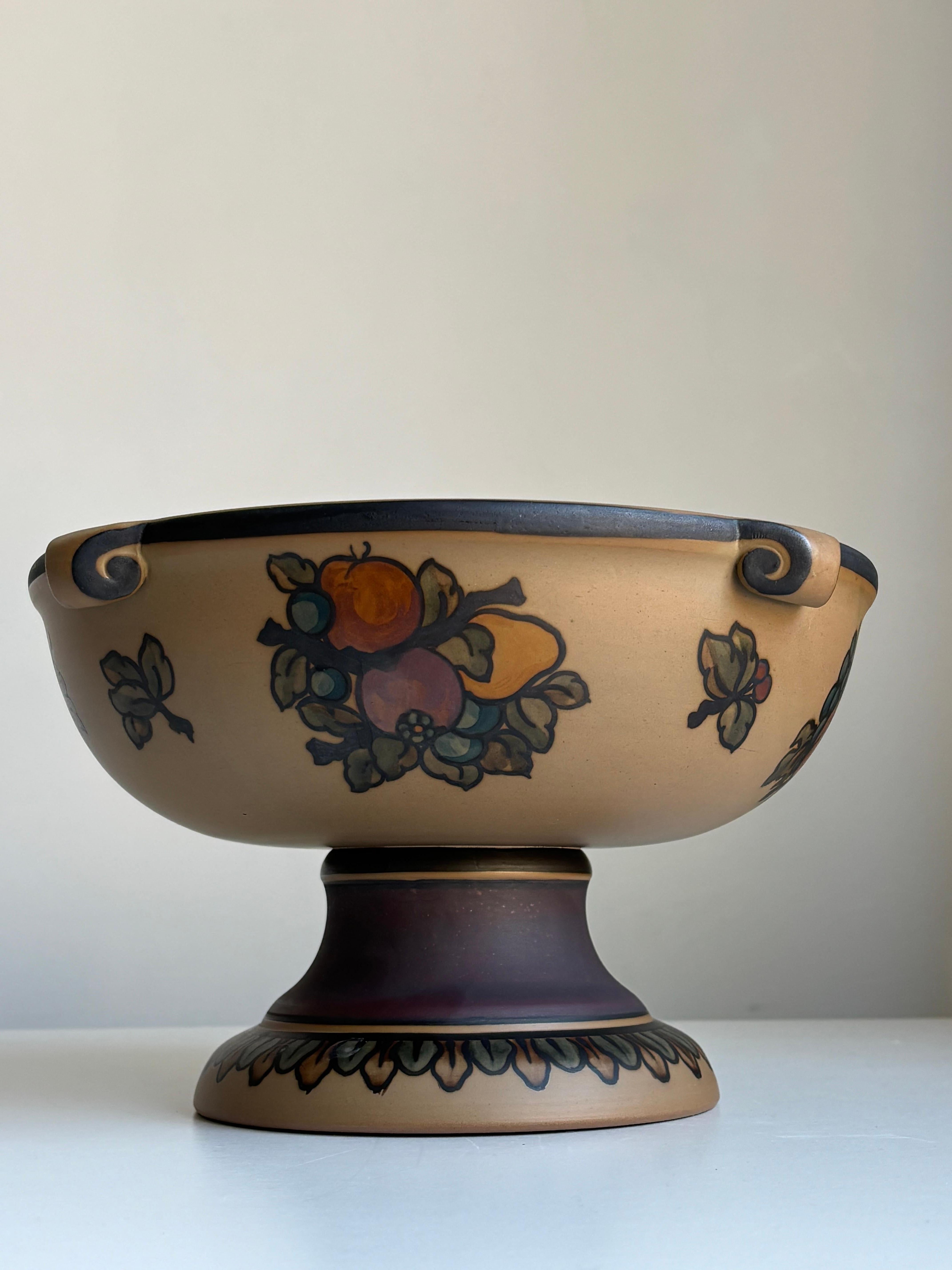 Hjorth Jugendstil-Sockelschale, 1940er Jahre (Art nouveau) im Angebot