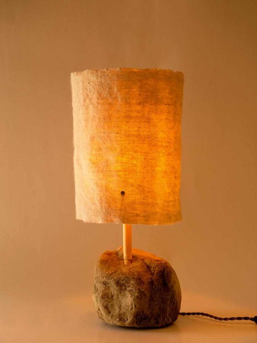 Hjra Table Lamp, Handspun and Handwoven wool lampshade, Made of Rock and Reed For Sale 3