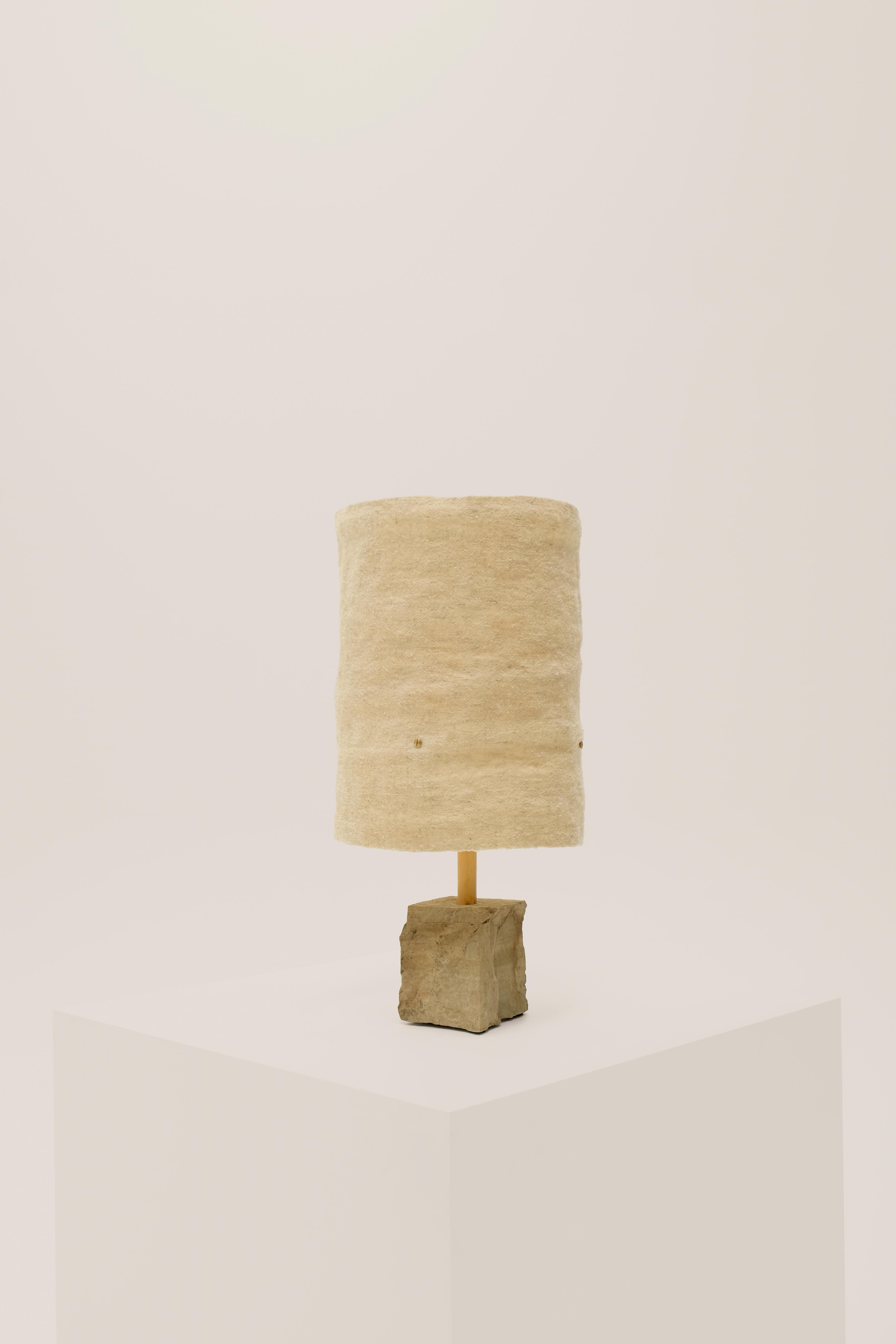 Hjra Table Lamp, Handspun and Handwoven wool lampshade, Made of Rock and Reed For Sale 3