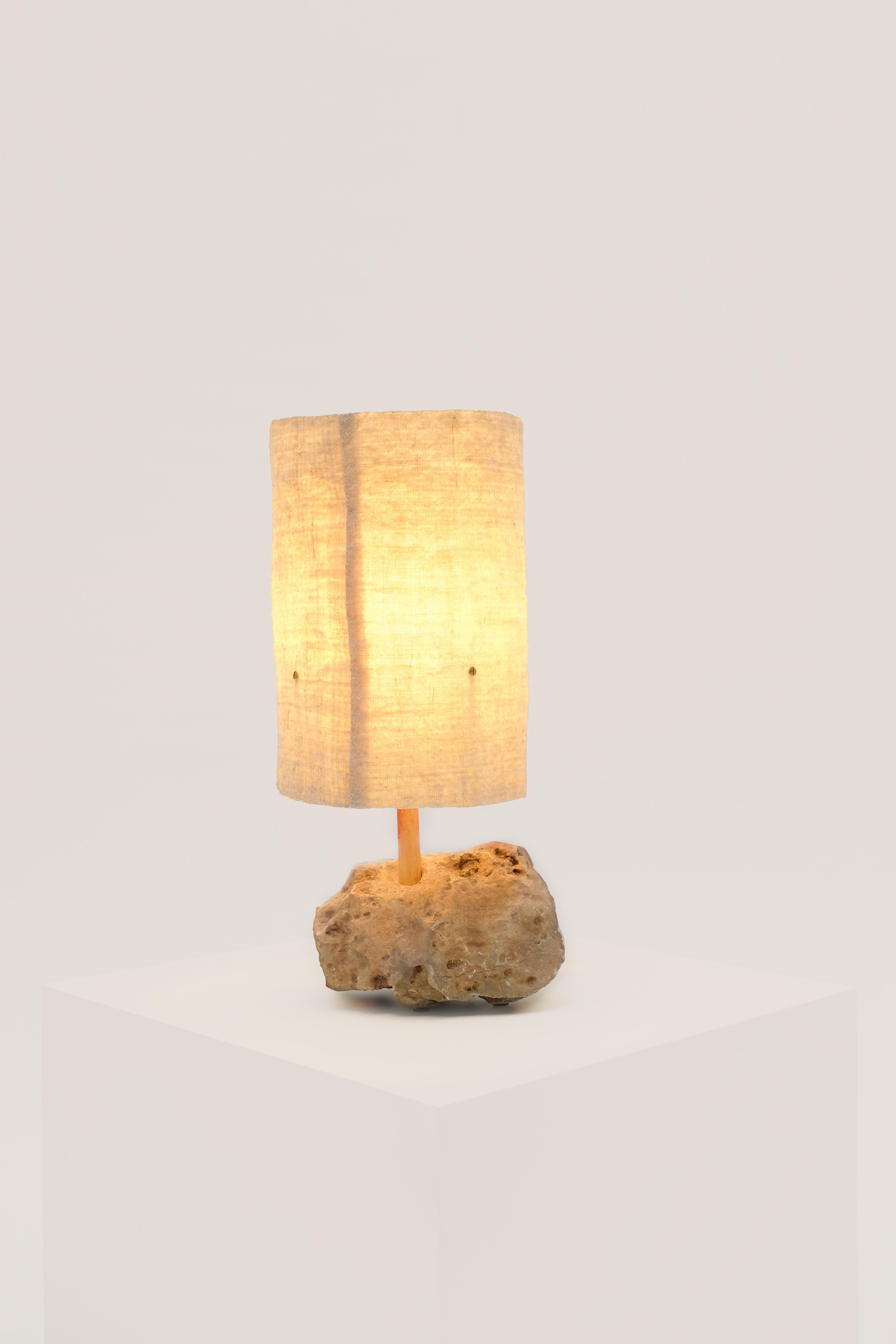 Hjra Table Lamp, Handspun and Handwoven wool lampshade, Made of Rock and Reed For Sale 4