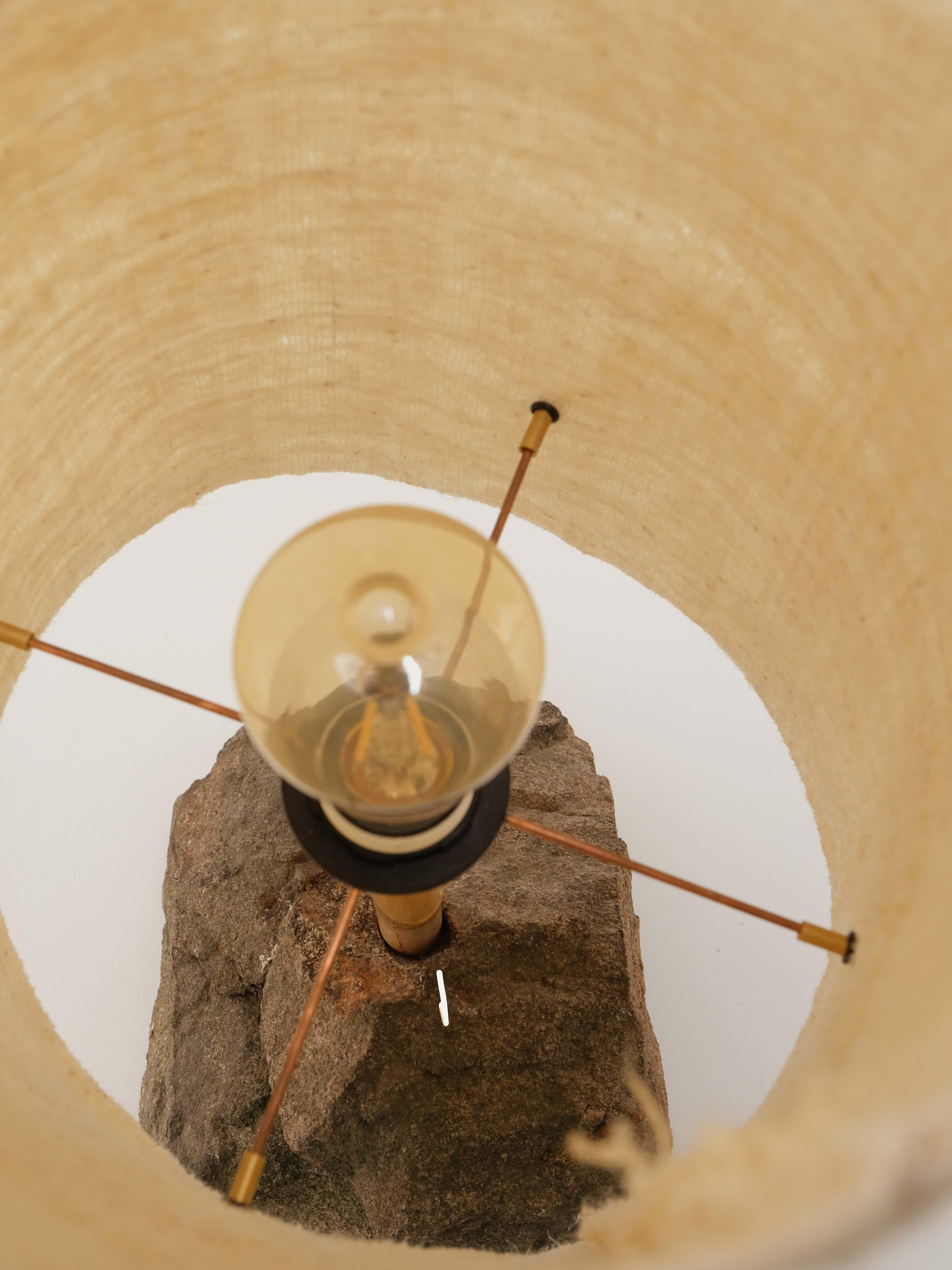 Hjra Table Lamp Large, Handspun, Handwoven wool Lampshade, Made of Rock & Reed For Sale 11
