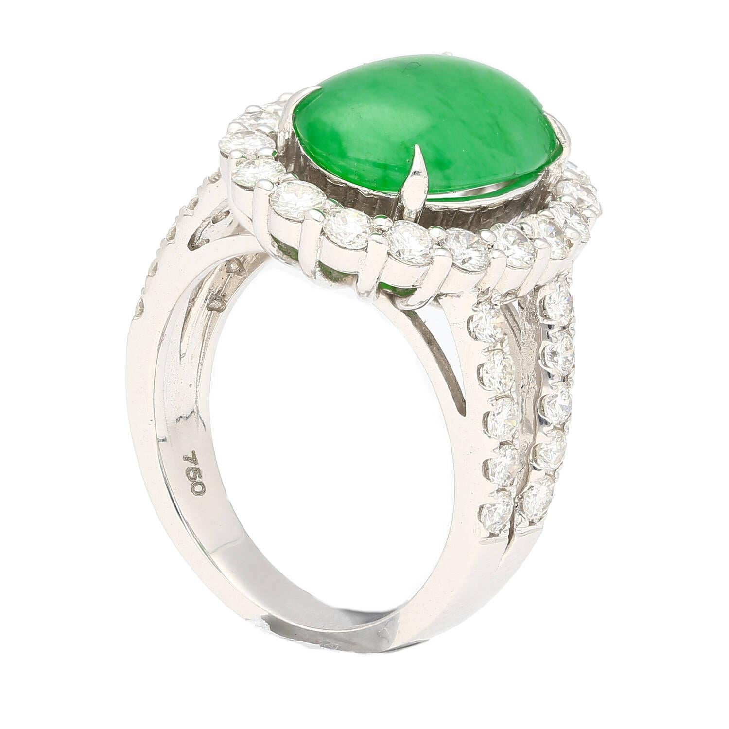 HK Lab Certified 5.329 Carat Jade and Diamond Halo Ring in 18K White Gold For Sale 1