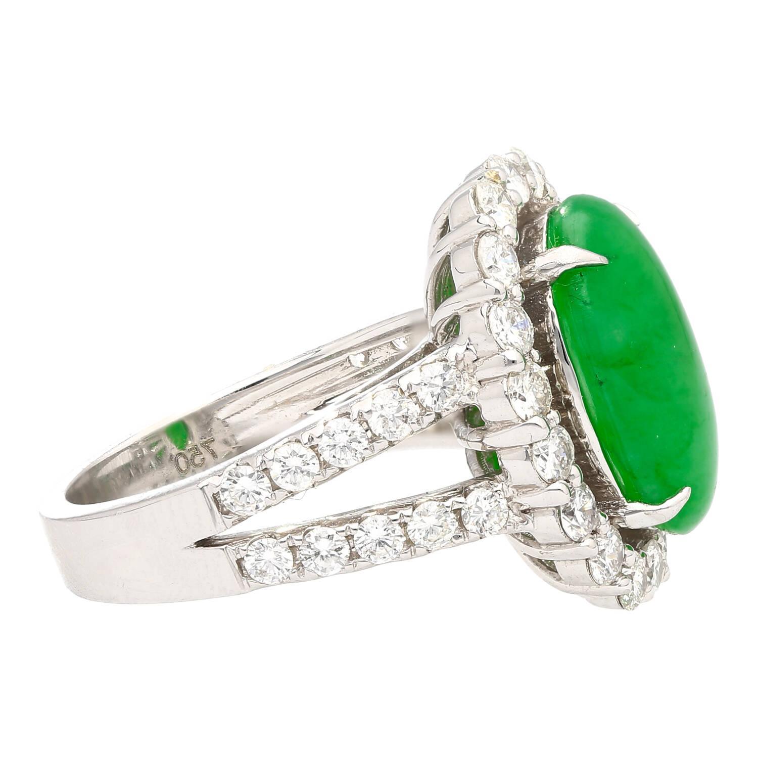 HK Lab Certified 5.329 Carat Jade and Diamond Halo Ring in 18K White Gold For Sale 2
