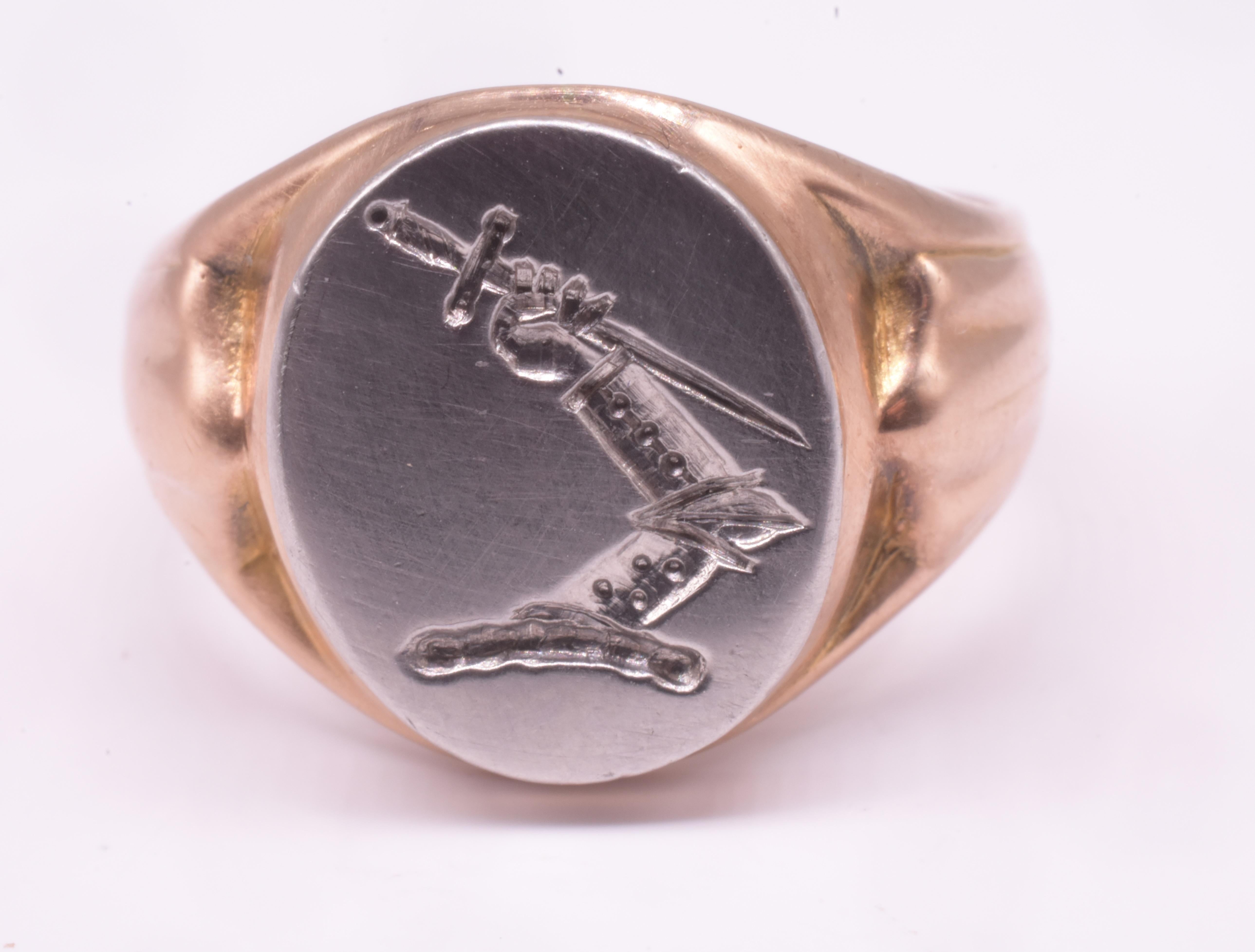 HM 1989 18K and Platinum Signet Ring of Armoured Arm Grasping Sword For Sale 9