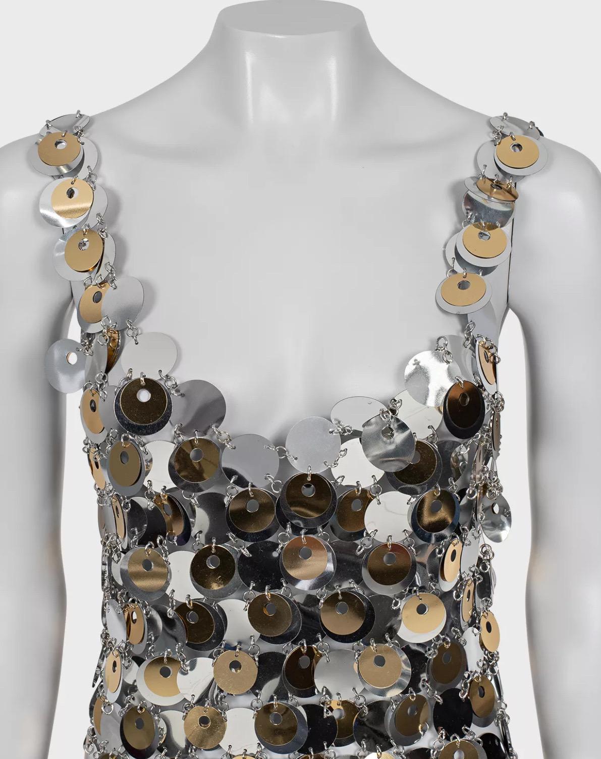 Argent H&M x Paco Rabanne Silver Sequin Dress Sz. M en vente